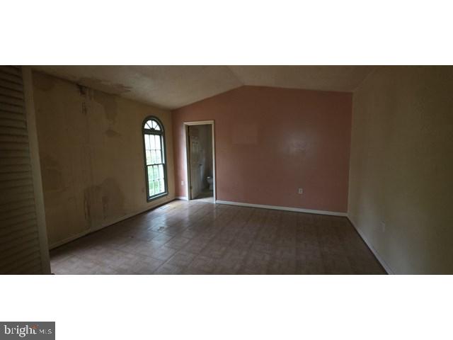 298 HONEY FARM LN, FRONT ROYAL, Virginia 22630, 2 Bedrooms Bedrooms, ,2 BathroomsBathrooms,Residential,For sale,298 HONEY FARM LN,VAWR2012646 MLS # VAWR2012646 298 HONEY FARM LN, FRONT ROYAL, Virginia 22630, 2 Bedrooms Bedrooms, ,2 BathroomsBathrooms,Residential,For sale,298 HONEY FARM LN,VAWR2012646 MLS # VAWR2012646