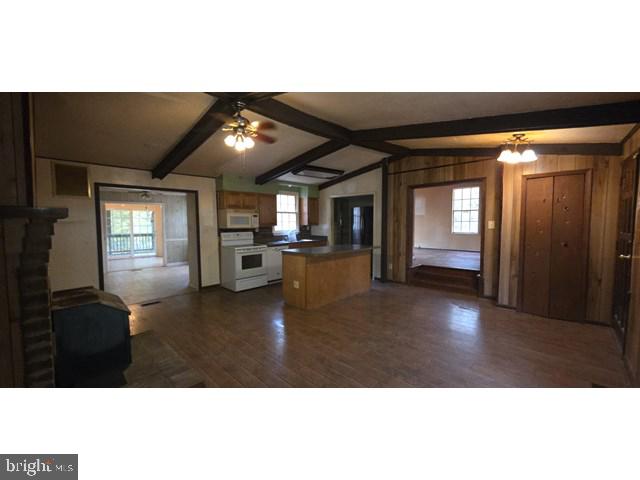 298 HONEY FARM LN, FRONT ROYAL, Virginia 22630, 2 Bedrooms Bedrooms, ,2 BathroomsBathrooms,Residential,For sale,298 HONEY FARM LN,VAWR2012646 MLS # VAWR2012646 298 HONEY FARM LN, FRONT ROYAL, Virginia 22630, 2 Bedrooms Bedrooms, ,2 BathroomsBathrooms,Residential,For sale,298 HONEY FARM LN,VAWR2012646 MLS # VAWR2012646