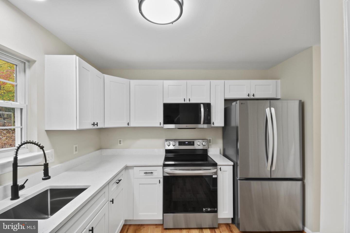 11 S BEARWOOD DR, PALMYRA, Virginia 22963, 3 Bedrooms Bedrooms, 6 Rooms Rooms,2 BathroomsBathrooms,Residential,For sale,11 S BEARWOOD DR,VAFN2000534 MLS # VAFN2000534 11 S BEARWOOD DR, PALMYRA, Virginia 22963, 3 Bedrooms Bedrooms, 6 Rooms Rooms,2 BathroomsBathrooms,Residential,For sale,11 S BEARWOOD DR,VAFN2000534 MLS # VAFN2000534