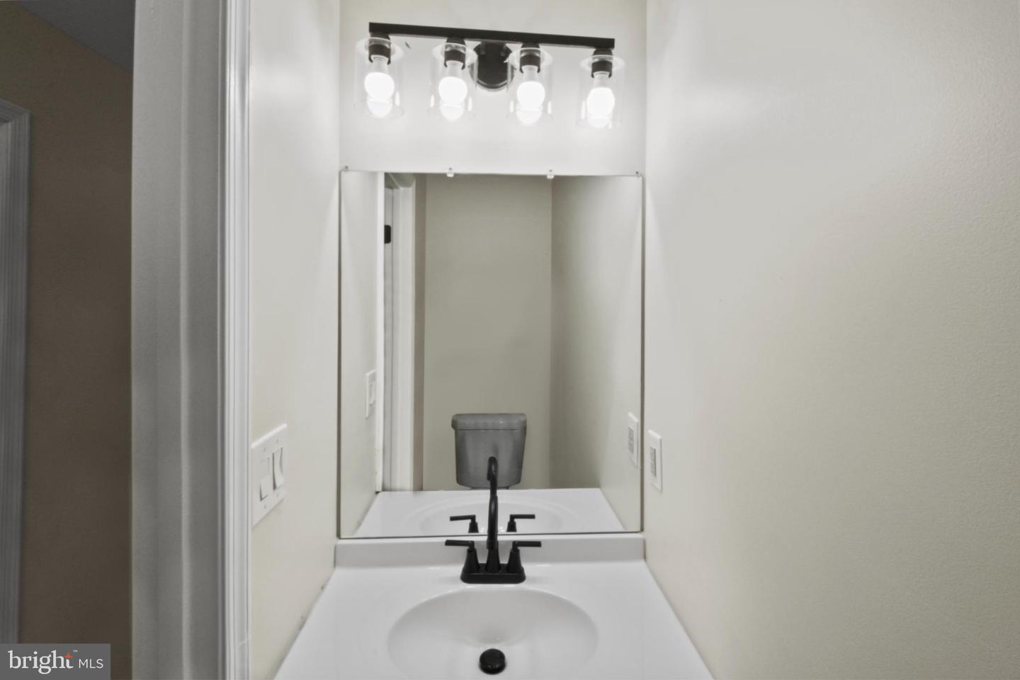 11 S BEARWOOD DR, PALMYRA, Virginia 22963, 3 Bedrooms Bedrooms, 6 Rooms Rooms,2 BathroomsBathrooms,Residential,For sale,11 S BEARWOOD DR,VAFN2000534 MLS # VAFN2000534 11 S BEARWOOD DR, PALMYRA, Virginia 22963, 3 Bedrooms Bedrooms, 6 Rooms Rooms,2 BathroomsBathrooms,Residential,For sale,11 S BEARWOOD DR,VAFN2000534 MLS # VAFN2000534