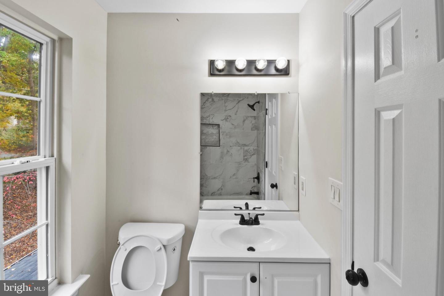 11 S BEARWOOD DR, PALMYRA, Virginia 22963, 3 Bedrooms Bedrooms, 6 Rooms Rooms,2 BathroomsBathrooms,Residential,For sale,11 S BEARWOOD DR,VAFN2000534 MLS # VAFN2000534 11 S BEARWOOD DR, PALMYRA, Virginia 22963, 3 Bedrooms Bedrooms, 6 Rooms Rooms,2 BathroomsBathrooms,Residential,For sale,11 S BEARWOOD DR,VAFN2000534 MLS # VAFN2000534