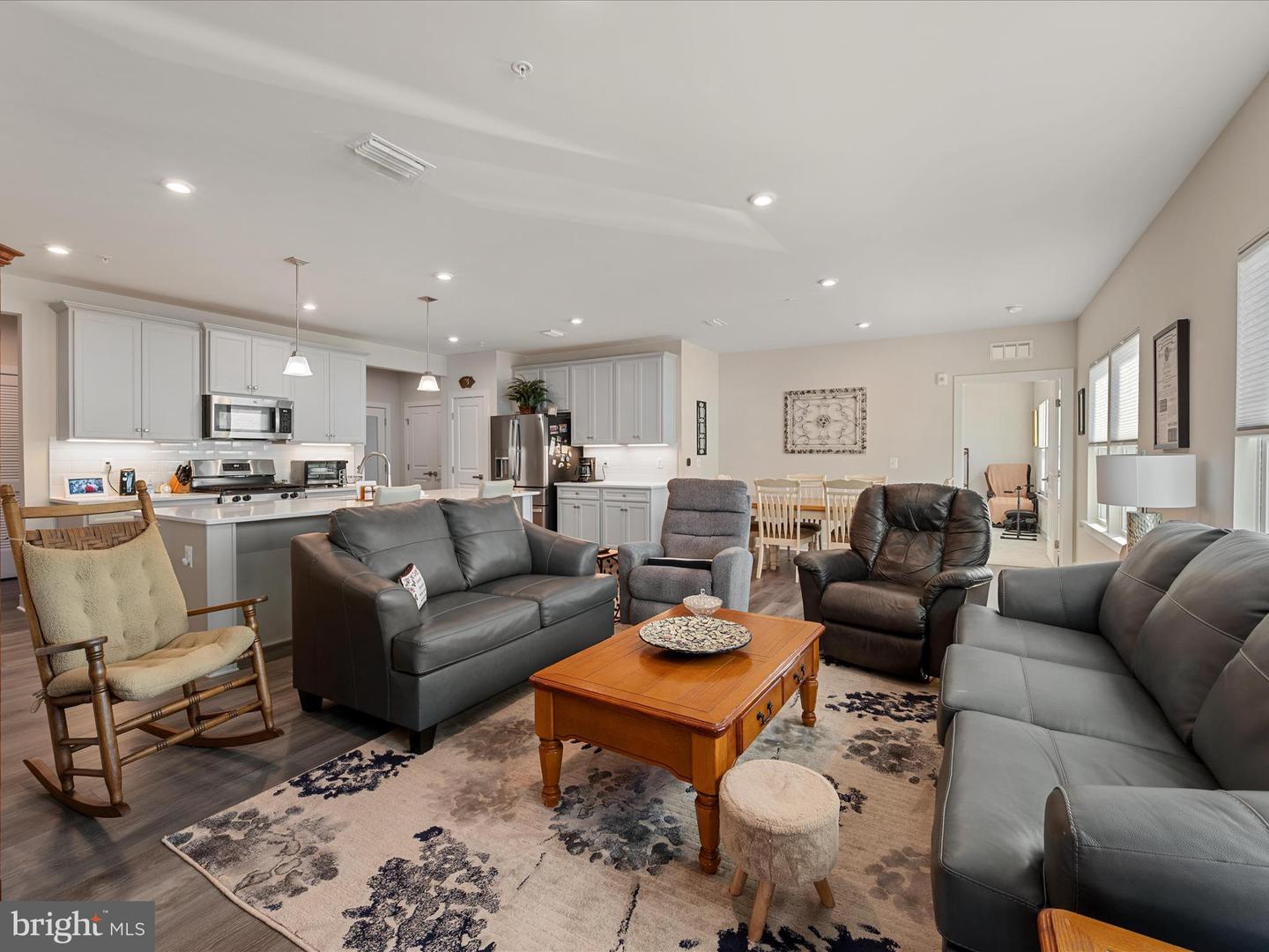 151 MCCORMICK CIR #201, WINCHESTER, Virginia 22602, 2 Bedrooms Bedrooms, ,2 BathroomsBathrooms,Residential,For sale,151 MCCORMICK CIR #201,VAFV2037732 MLS # VAFV2037732 151 MCCORMICK CIR #201, WINCHESTER, Virginia 22602, 2 Bedrooms Bedrooms, ,2 BathroomsBathrooms,Residential,For sale,151 MCCORMICK CIR #201,VAFV2037732 MLS # VAFV2037732