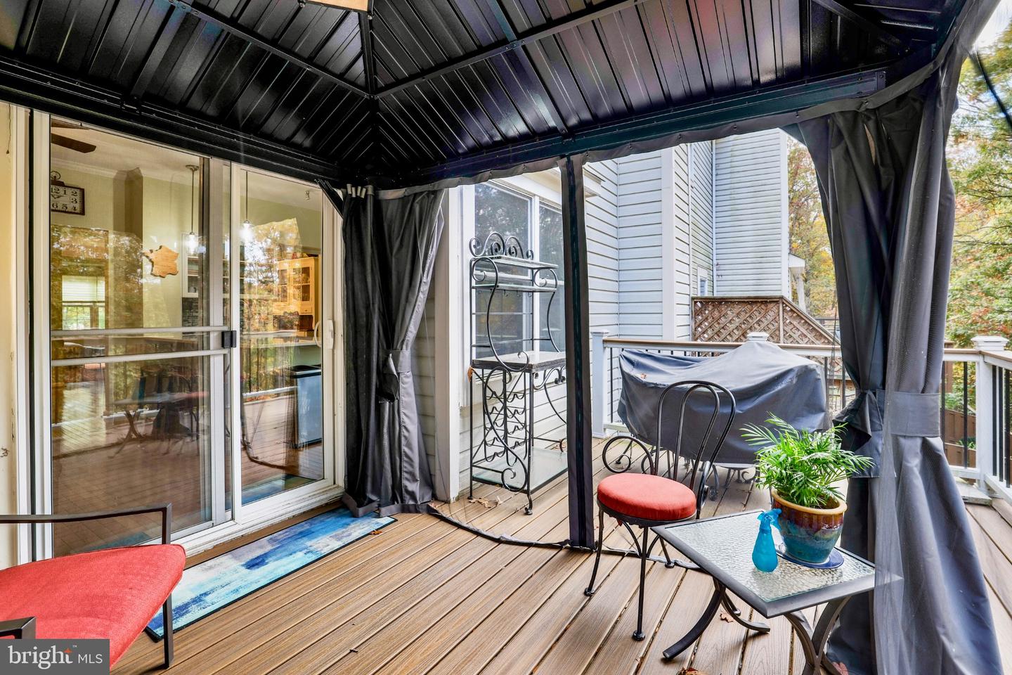 13026 COBBLE LN, CLIFTON, Virginia 20124, 3 Bedrooms Bedrooms, 16 Rooms Rooms,3 BathroomsBathrooms,Residential,For sale,13026 COBBLE LN,VAFX2276790 MLS # VAFX2276790 13026 COBBLE LN, CLIFTON, Virginia 20124, 3 Bedrooms Bedrooms, 16 Rooms Rooms,3 BathroomsBathrooms,Residential,For sale,13026 COBBLE LN,VAFX2276790 MLS # VAFX2276790