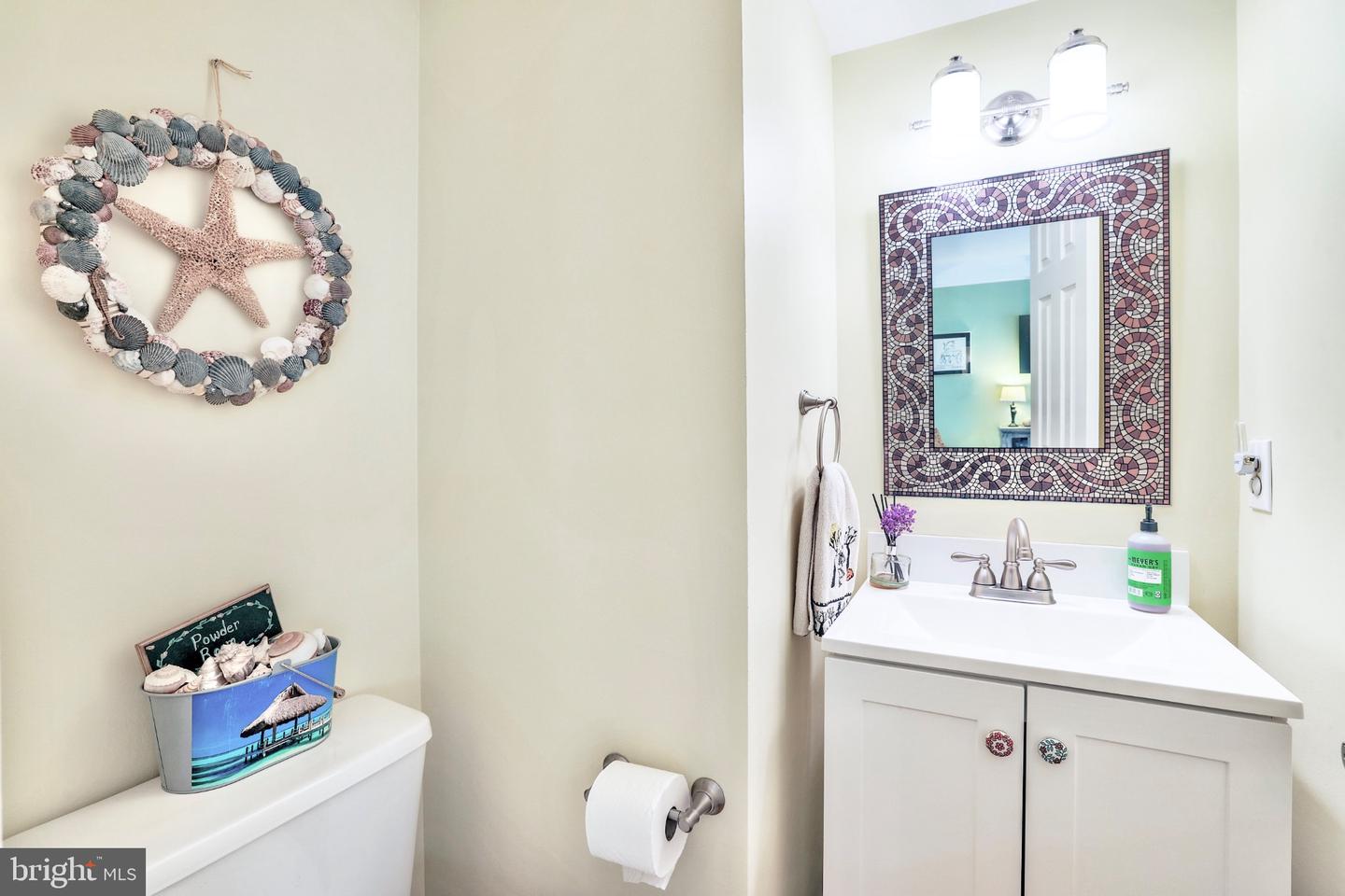 13026 COBBLE LN, CLIFTON, Virginia 20124, 3 Bedrooms Bedrooms, 16 Rooms Rooms,3 BathroomsBathrooms,Residential,For sale,13026 COBBLE LN,VAFX2276790 MLS # VAFX2276790 13026 COBBLE LN, CLIFTON, Virginia 20124, 3 Bedrooms Bedrooms, 16 Rooms Rooms,3 BathroomsBathrooms,Residential,For sale,13026 COBBLE LN,VAFX2276790 MLS # VAFX2276790