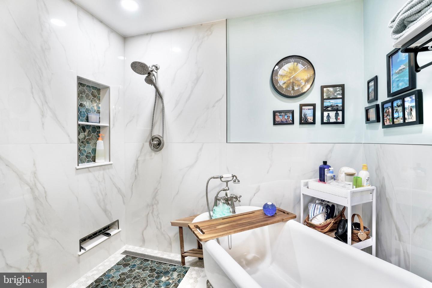 13026 COBBLE LN, CLIFTON, Virginia 20124, 3 Bedrooms Bedrooms, 16 Rooms Rooms,3 BathroomsBathrooms,Residential,For sale,13026 COBBLE LN,VAFX2276790 MLS # VAFX2276790 13026 COBBLE LN, CLIFTON, Virginia 20124, 3 Bedrooms Bedrooms, 16 Rooms Rooms,3 BathroomsBathrooms,Residential,For sale,13026 COBBLE LN,VAFX2276790 MLS # VAFX2276790