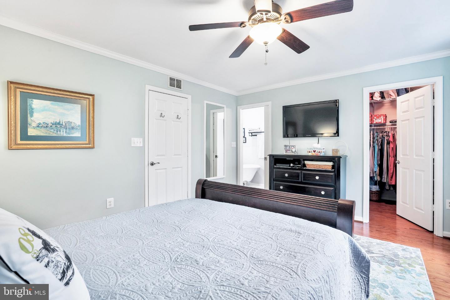 13026 COBBLE LN, CLIFTON, Virginia 20124, 3 Bedrooms Bedrooms, 16 Rooms Rooms,3 BathroomsBathrooms,Residential,For sale,13026 COBBLE LN,VAFX2276790 MLS # VAFX2276790 13026 COBBLE LN, CLIFTON, Virginia 20124, 3 Bedrooms Bedrooms, 16 Rooms Rooms,3 BathroomsBathrooms,Residential,For sale,13026 COBBLE LN,VAFX2276790 MLS # VAFX2276790