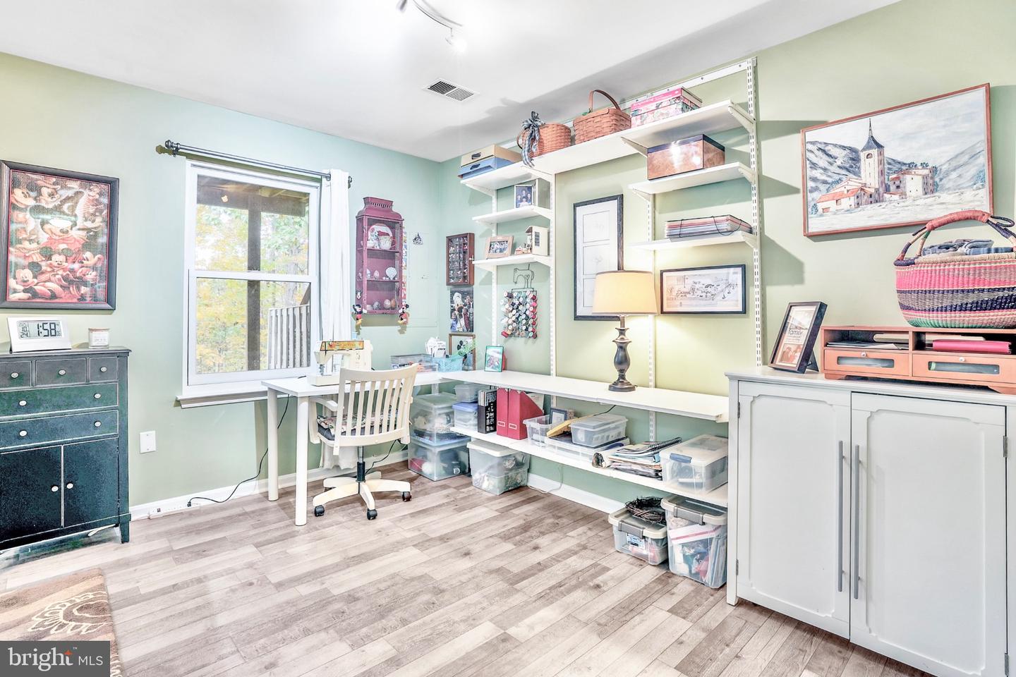 13026 COBBLE LN, CLIFTON, Virginia 20124, 3 Bedrooms Bedrooms, 16 Rooms Rooms,3 BathroomsBathrooms,Residential,For sale,13026 COBBLE LN,VAFX2276790 MLS # VAFX2276790 13026 COBBLE LN, CLIFTON, Virginia 20124, 3 Bedrooms Bedrooms, 16 Rooms Rooms,3 BathroomsBathrooms,Residential,For sale,13026 COBBLE LN,VAFX2276790 MLS # VAFX2276790