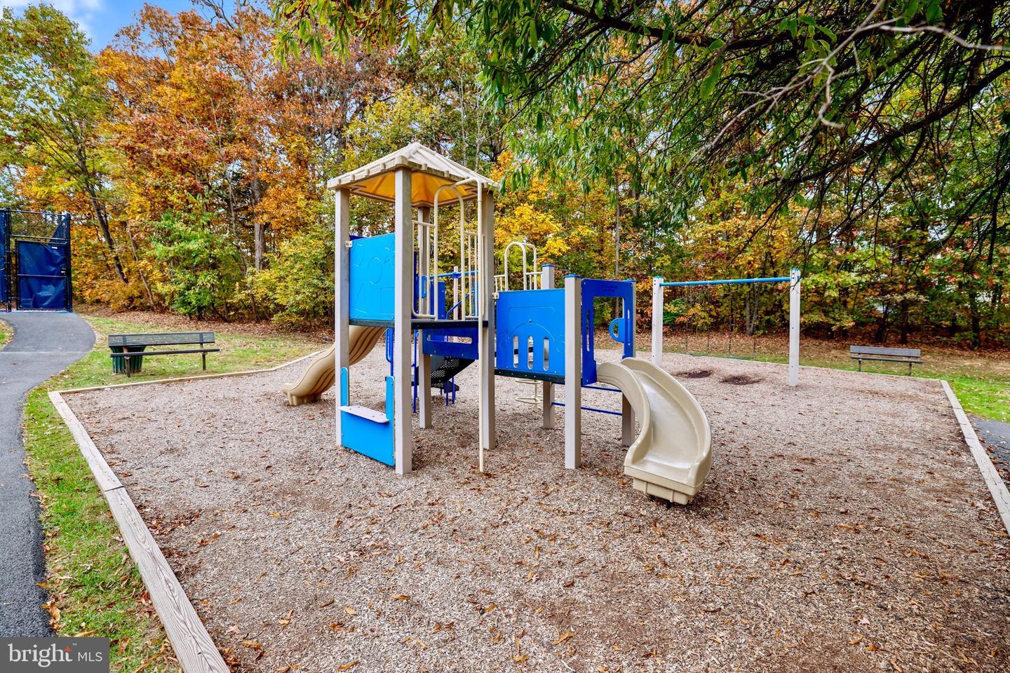 13026 COBBLE LN, CLIFTON, Virginia 20124, 3 Bedrooms Bedrooms, 16 Rooms Rooms,3 BathroomsBathrooms,Residential,For sale,13026 COBBLE LN,VAFX2276790 MLS # VAFX2276790 13026 COBBLE LN, CLIFTON, Virginia 20124, 3 Bedrooms Bedrooms, 16 Rooms Rooms,3 BathroomsBathrooms,Residential,For sale,13026 COBBLE LN,VAFX2276790 MLS # VAFX2276790