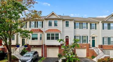 13026 COBBLE LN, CLIFTON, Virginia 20124, 3 Bedrooms Bedrooms, 16 Rooms Rooms,3 BathroomsBathrooms,Residential,For sale,13026 COBBLE LN,VAFX2276790 MLS # VAFX2276790