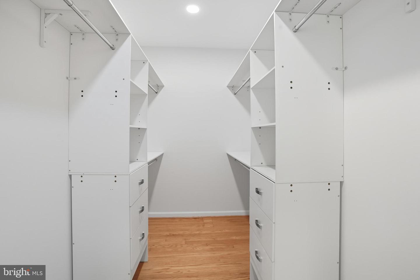 7406 MASONVILLE DR, ANNANDALE, Virginia 22003, 5 Bedrooms Bedrooms, ,3 BathroomsBathrooms,Residential,For sale,7406 MASONVILLE DR,VAFX2276800 MLS # VAFX2276800 7406 MASONVILLE DR, ANNANDALE, Virginia 22003, 5 Bedrooms Bedrooms, ,3 BathroomsBathrooms,Residential,For sale,7406 MASONVILLE DR,VAFX2276800 MLS # VAFX2276800