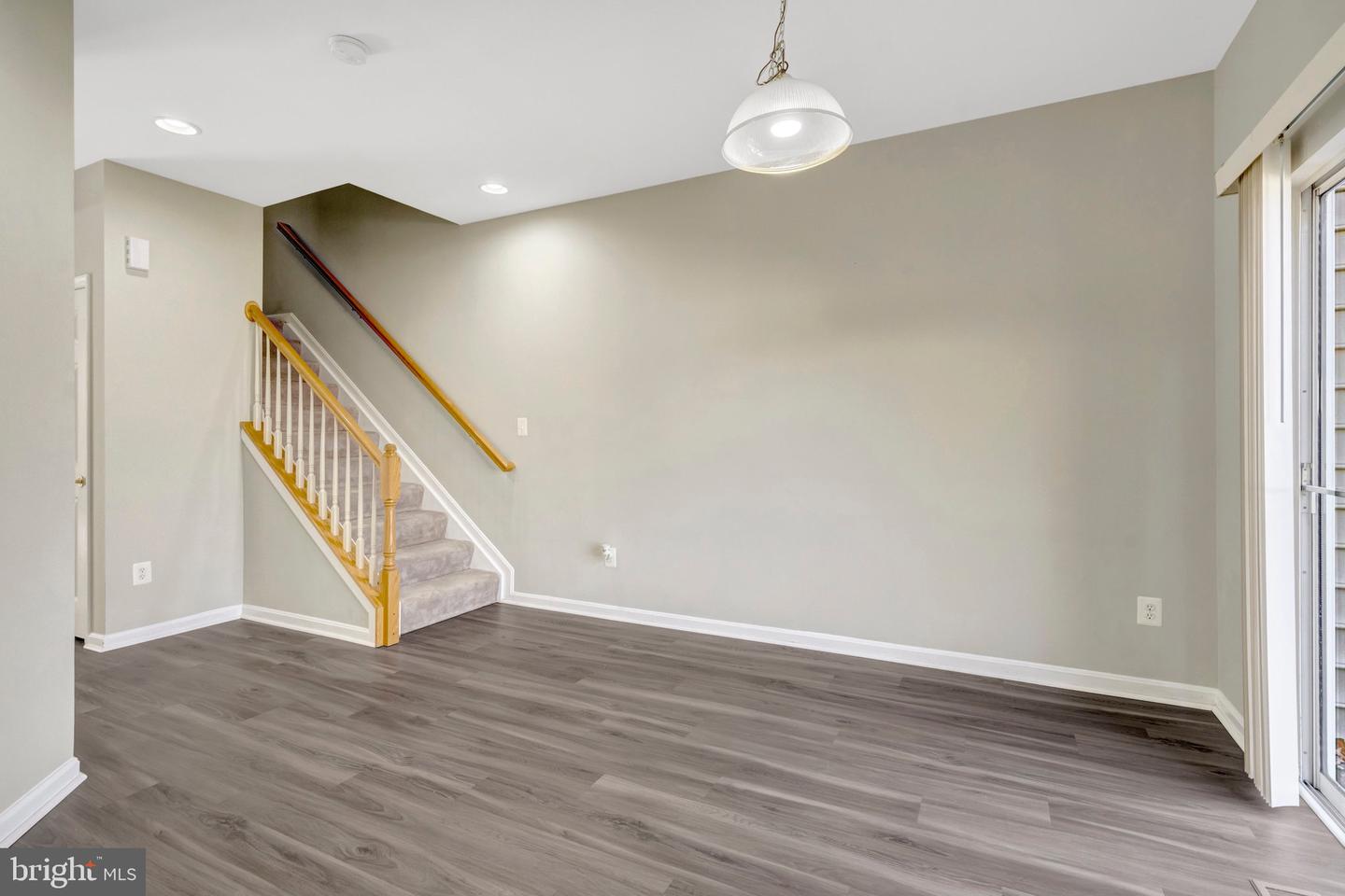 8706 PHIPPS FARM WAY, MANASSAS, Virginia 20109, 3 Bedrooms Bedrooms, ,2 BathroomsBathrooms,Residential,For sale,8706 PHIPPS FARM WAY,VAPW2106910 MLS # VAPW2106910 8706 PHIPPS FARM WAY, MANASSAS, Virginia 20109, 3 Bedrooms Bedrooms, ,2 BathroomsBathrooms,Residential,For sale,8706 PHIPPS FARM WAY,VAPW2106910 MLS # VAPW2106910