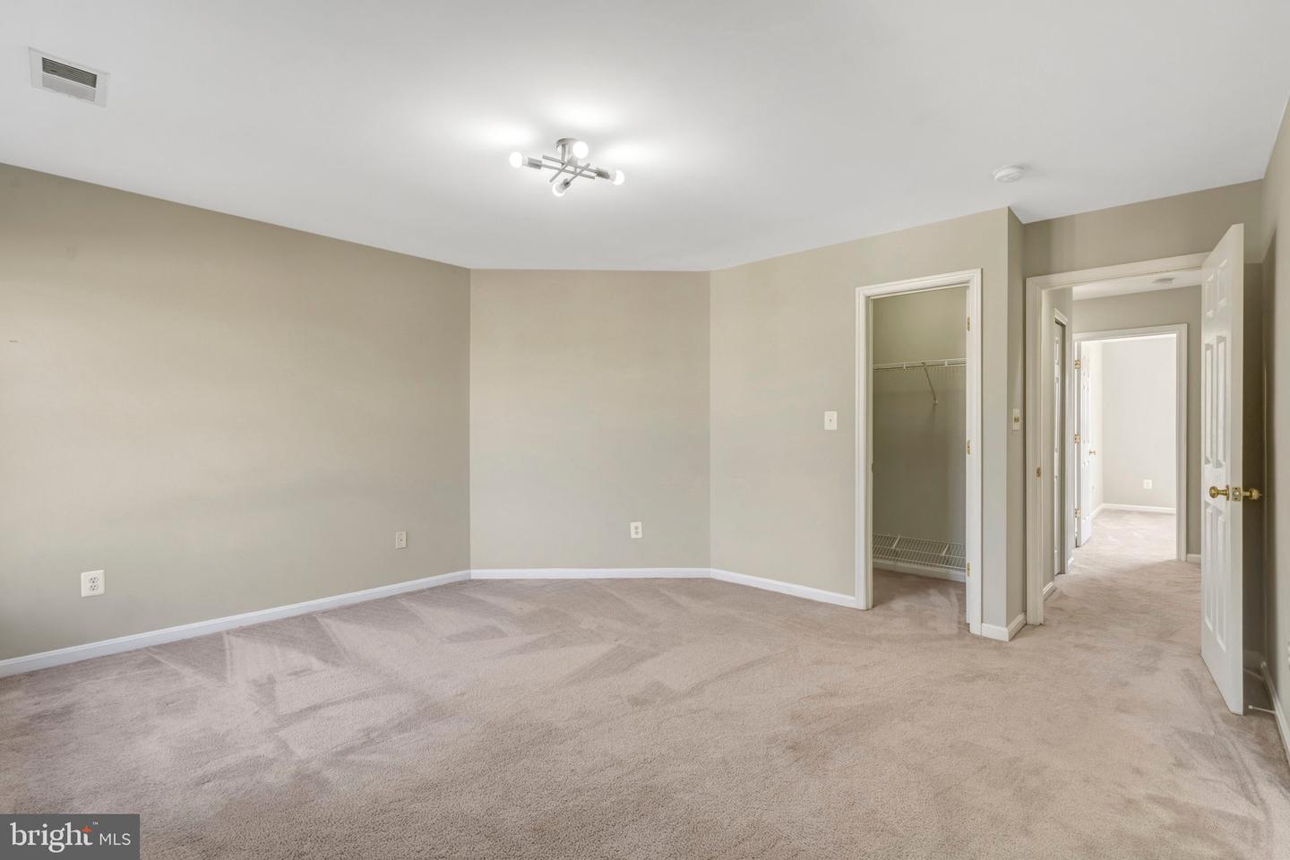 8706 PHIPPS FARM WAY, MANASSAS, Virginia 20109, 3 Bedrooms Bedrooms, ,2 BathroomsBathrooms,Residential,For sale,8706 PHIPPS FARM WAY,VAPW2106910 MLS # VAPW2106910 8706 PHIPPS FARM WAY, MANASSAS, Virginia 20109, 3 Bedrooms Bedrooms, ,2 BathroomsBathrooms,Residential,For sale,8706 PHIPPS FARM WAY,VAPW2106910 MLS # VAPW2106910