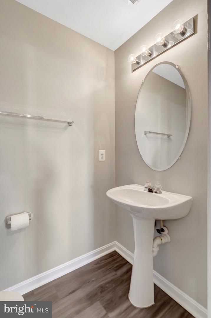 8706 PHIPPS FARM WAY, MANASSAS, Virginia 20109, 3 Bedrooms Bedrooms, ,2 BathroomsBathrooms,Residential,For sale,8706 PHIPPS FARM WAY,VAPW2106910 MLS # VAPW2106910 8706 PHIPPS FARM WAY, MANASSAS, Virginia 20109, 3 Bedrooms Bedrooms, ,2 BathroomsBathrooms,Residential,For sale,8706 PHIPPS FARM WAY,VAPW2106910 MLS # VAPW2106910