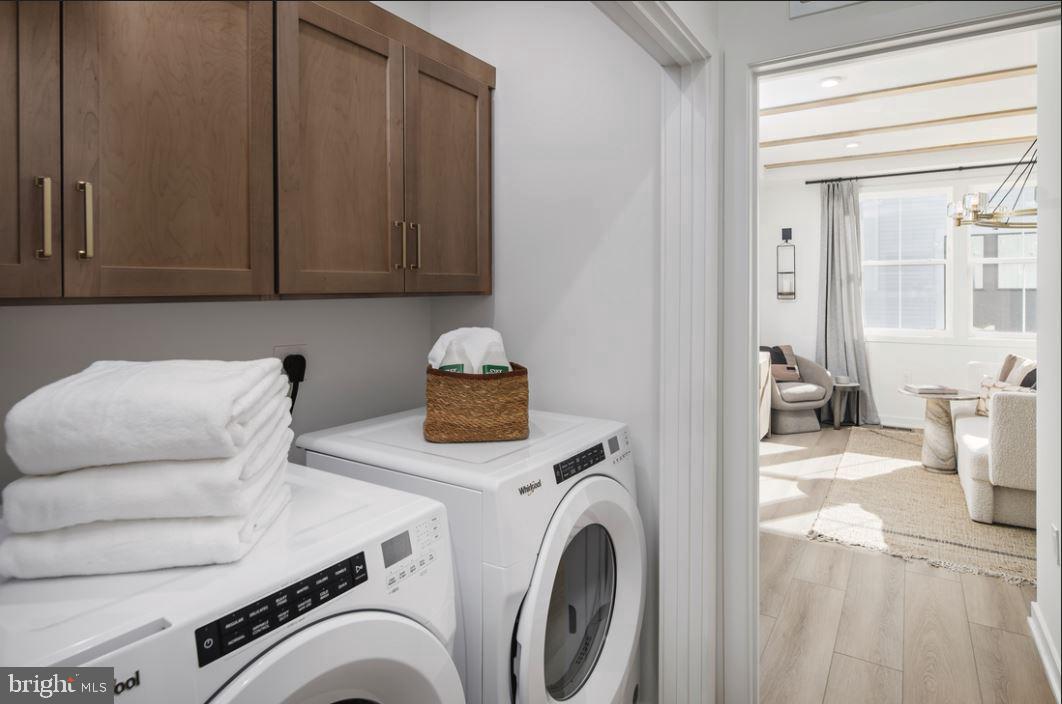 14387 GLEN MANOR DR, CHANTILLY, Virginia 20151, 2 Bedrooms Bedrooms, ,2 BathroomsBathrooms,Residential,For sale,14387 GLEN MANOR DR,VAFX2276826 MLS # VAFX2276826 14387 GLEN MANOR DR, CHANTILLY, Virginia 20151, 2 Bedrooms Bedrooms, ,2 BathroomsBathrooms,Residential,For sale,14387 GLEN MANOR DR,VAFX2276826 MLS # VAFX2276826