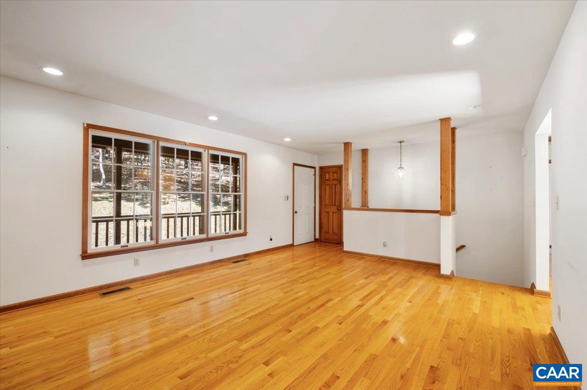 6112 CHESTNUT LN, GORDONSVILLE, Virginia 22942, 3 Bedrooms Bedrooms, ,2 BathroomsBathrooms,Residential,For sale,6112 CHESTNUT LN,670547 MLS # 670547 6112 CHESTNUT LN, GORDONSVILLE, Virginia 22942, 3 Bedrooms Bedrooms, ,2 BathroomsBathrooms,Residential,For sale,6112 CHESTNUT LN,670547 MLS # 670547