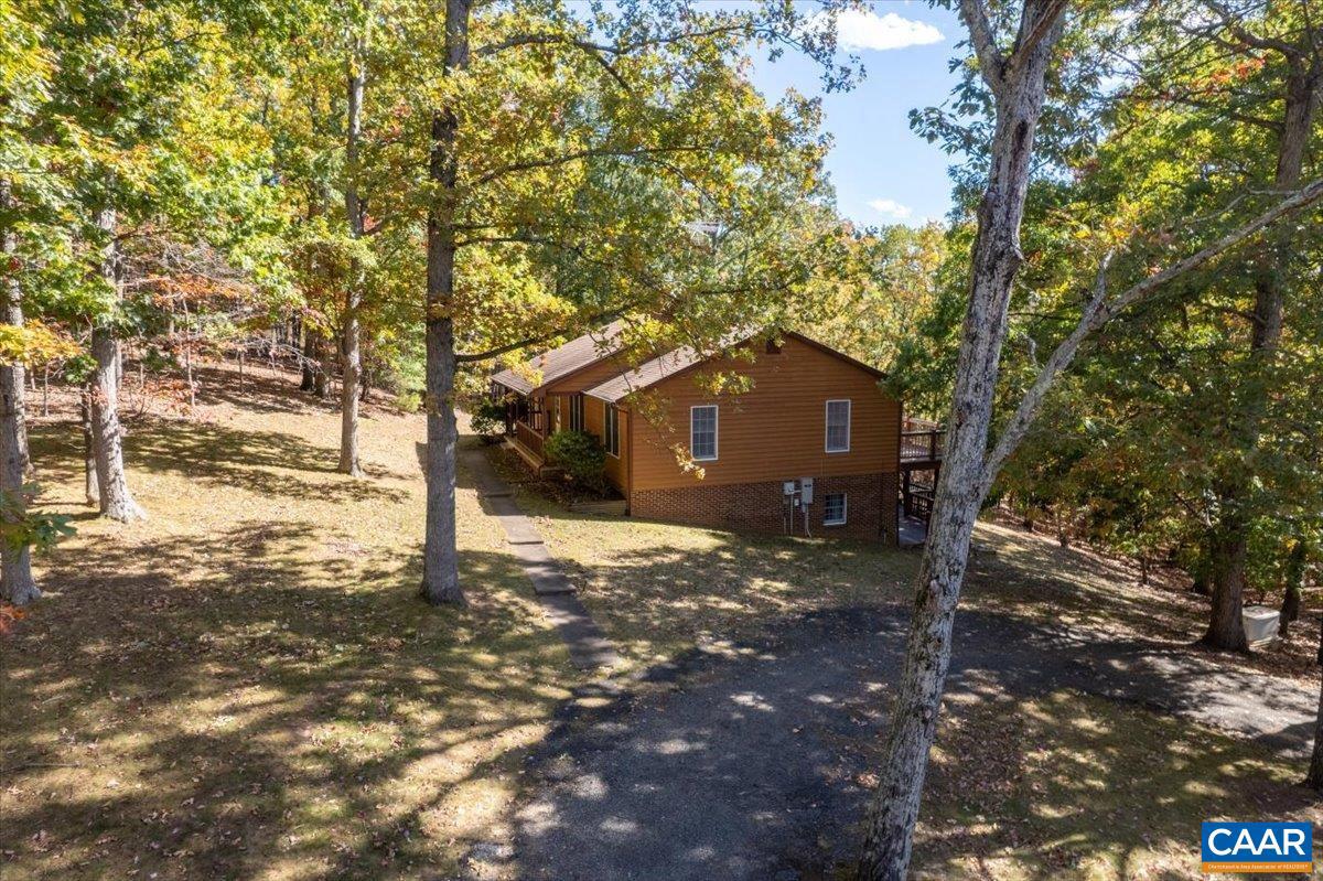 6112 CHESTNUT LN, GORDONSVILLE, Virginia 22942, 3 Bedrooms Bedrooms, ,2 BathroomsBathrooms,Residential,For sale,6112 CHESTNUT LN,670547 MLS # 670547 6112 CHESTNUT LN, GORDONSVILLE, Virginia 22942, 3 Bedrooms Bedrooms, ,2 BathroomsBathrooms,Residential,For sale,6112 CHESTNUT LN,670547 MLS # 670547