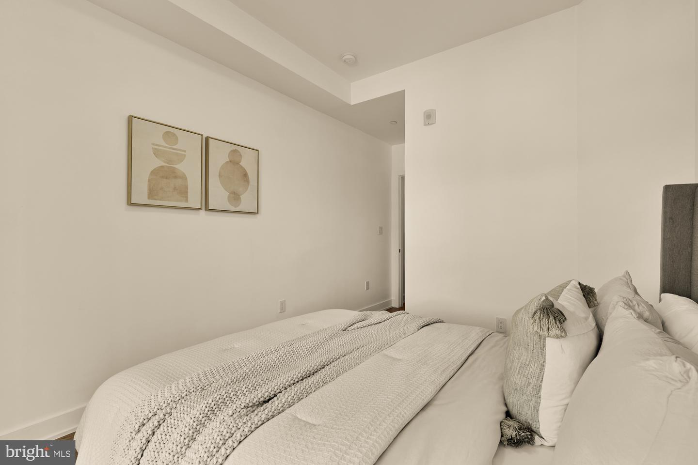 4017 DAVIS PL NW #8, WASHINGTON, District Of Columbia 20007, 2 Bedrooms Bedrooms, ,1 BathroomBathrooms,Residential,For sale,4017 DAVIS PL NW #8,DCDC2229512 MLS # DCDC2229512 4017 DAVIS PL NW #8, WASHINGTON, District Of Columbia 20007, 2 Bedrooms Bedrooms, ,1 BathroomBathrooms,Residential,For sale,4017 DAVIS PL NW #8,DCDC2229512 MLS # DCDC2229512