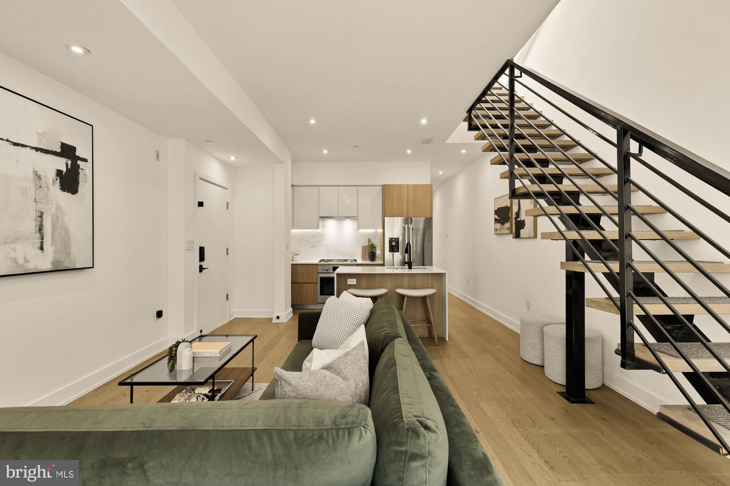 4017 DAVIS PL NW #8, WASHINGTON, District Of Columbia 20007, 2 Bedrooms Bedrooms, ,1 BathroomBathrooms,Residential,For sale,4017 DAVIS PL NW #8,DCDC2229512 MLS # DCDC2229512 4017 DAVIS PL NW #8, WASHINGTON, District Of Columbia 20007, 2 Bedrooms Bedrooms, ,1 BathroomBathrooms,Residential,For sale,4017 DAVIS PL NW #8,DCDC2229512 MLS # DCDC2229512