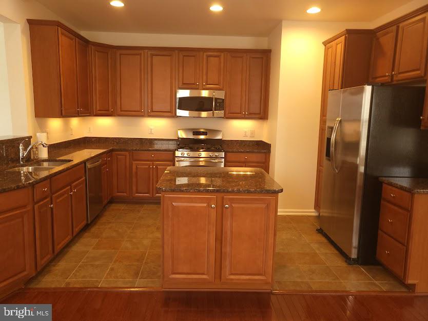 10224 FOUNTAIN CIR, MANASSAS, Virginia 20110, 3 Bedrooms Bedrooms, ,2 BathroomsBathrooms,Residential,For sale,10224 FOUNTAIN CIR,VAMN2009592 MLS # VAMN2009592 10224 FOUNTAIN CIR, MANASSAS, Virginia 20110, 3 Bedrooms Bedrooms, ,2 BathroomsBathrooms,Residential,For sale,10224 FOUNTAIN CIR,VAMN2009592 MLS # VAMN2009592