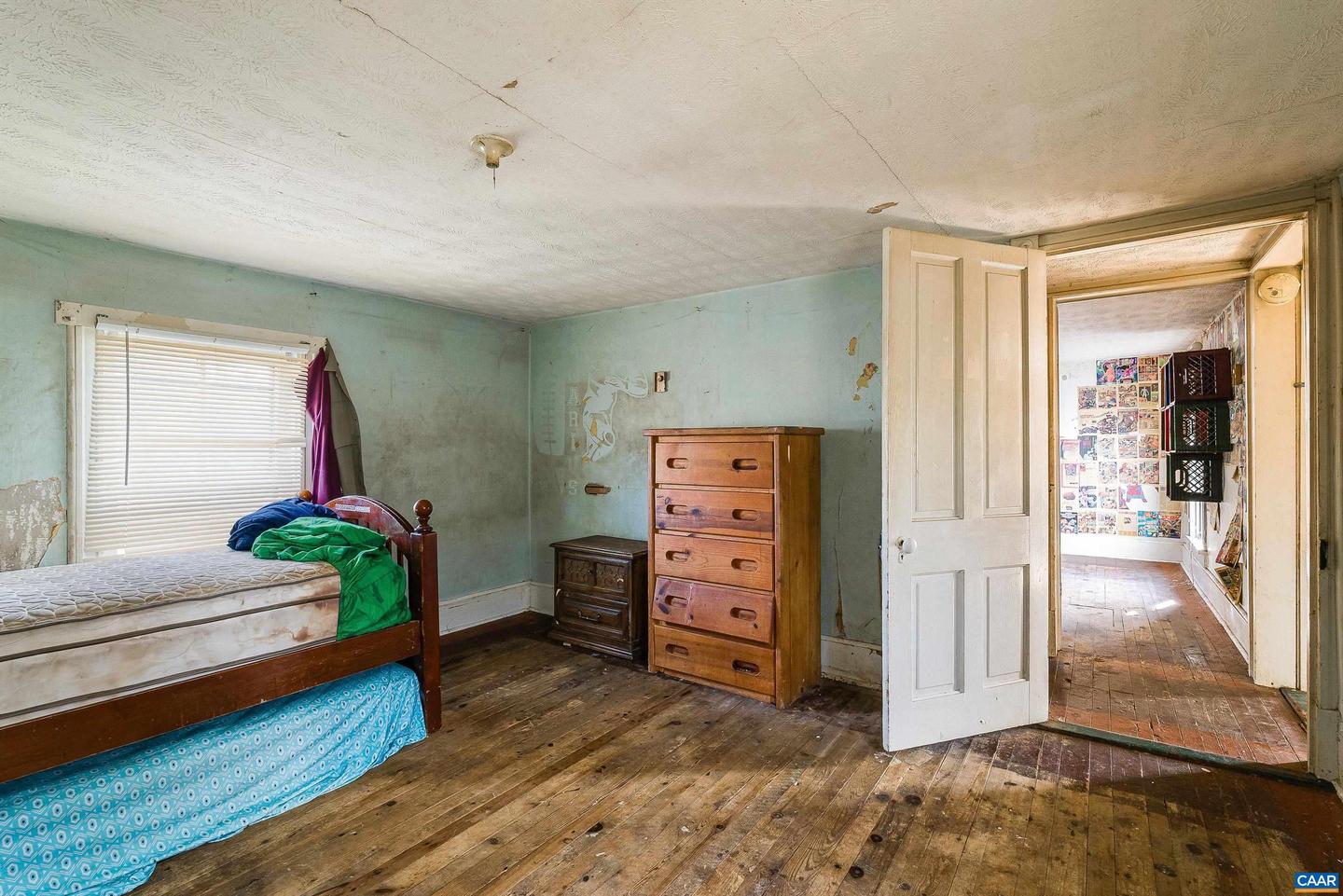 613 6TH ST, SHENANDOAH, Virginia 22849, 4 Bedrooms Bedrooms, ,1 BathroomBathrooms,Residential,For sale,613 6TH ST,670557 MLS # 670557 613 6TH ST, SHENANDOAH, Virginia 22849, 4 Bedrooms Bedrooms, ,1 BathroomBathrooms,Residential,For sale,613 6TH ST,670557 MLS # 670557