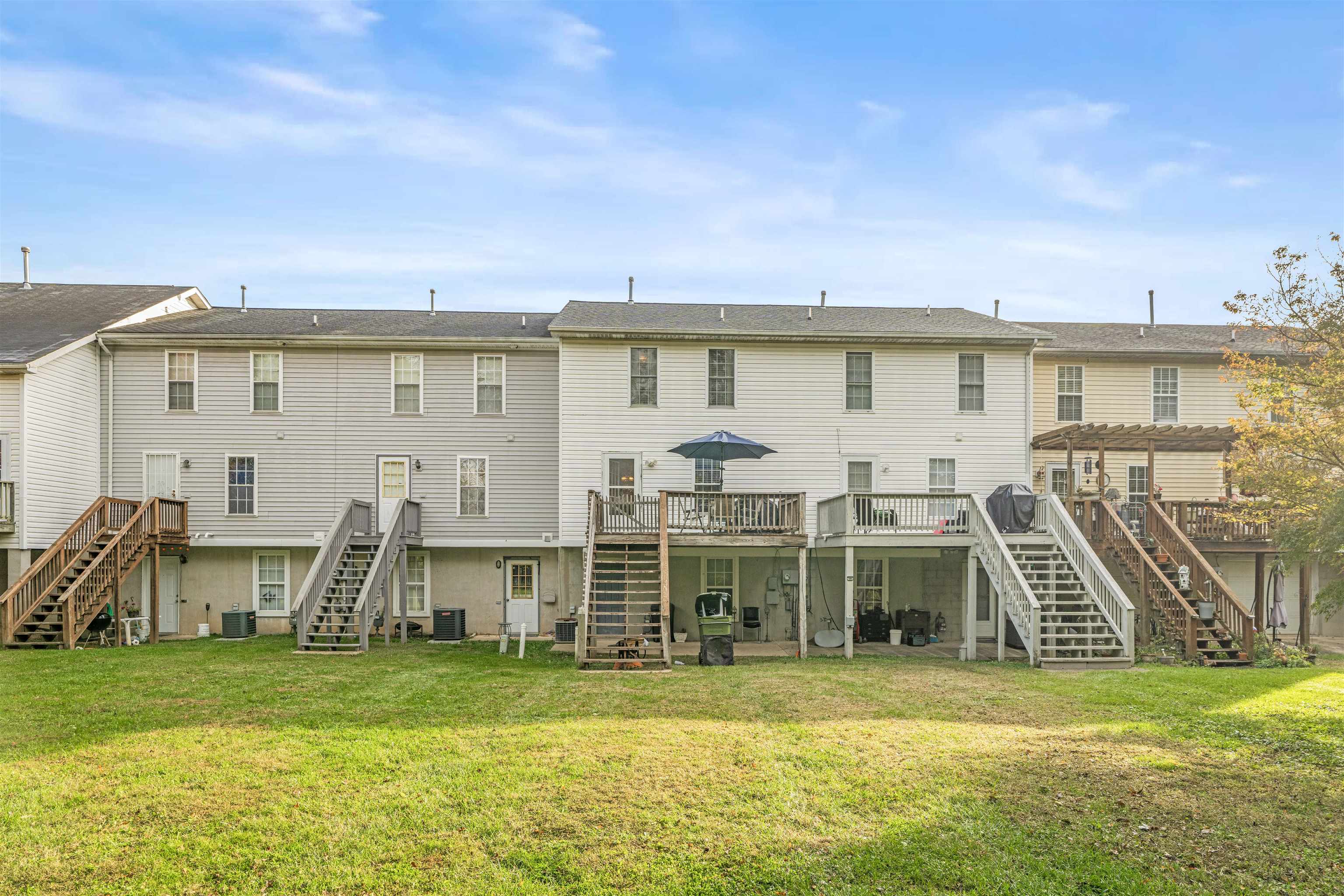 1046 BRIDGE AVE, WAYNESBORO, Virginia 22980, 3 Bedrooms Bedrooms, ,2 BathroomsBathrooms,Residential,1046 BRIDGE AVE,670570 MLS # 670570