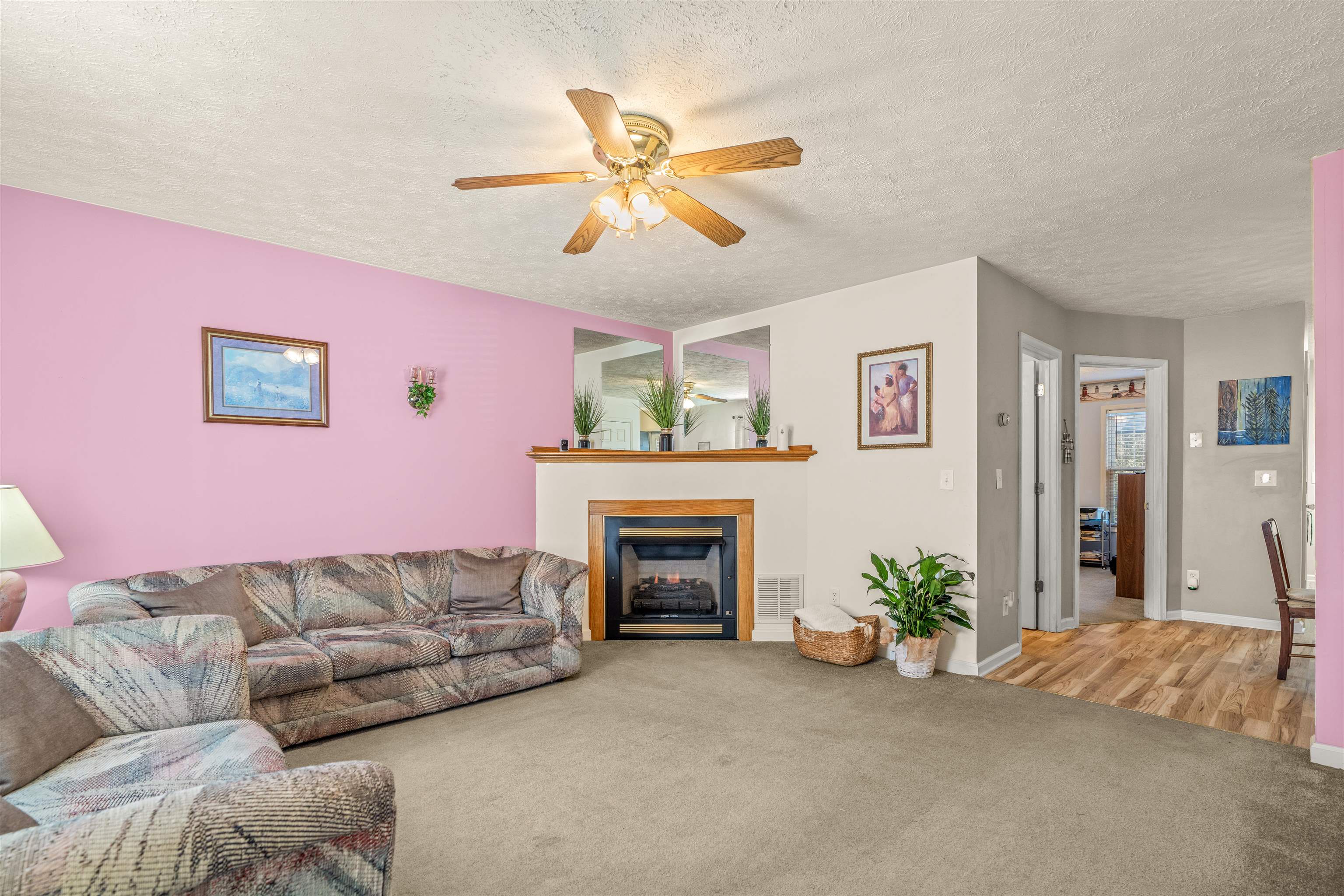 1046 BRIDGE AVE, WAYNESBORO, Virginia 22980, 3 Bedrooms Bedrooms, ,2 BathroomsBathrooms,Residential,1046 BRIDGE AVE,670570 MLS # 670570