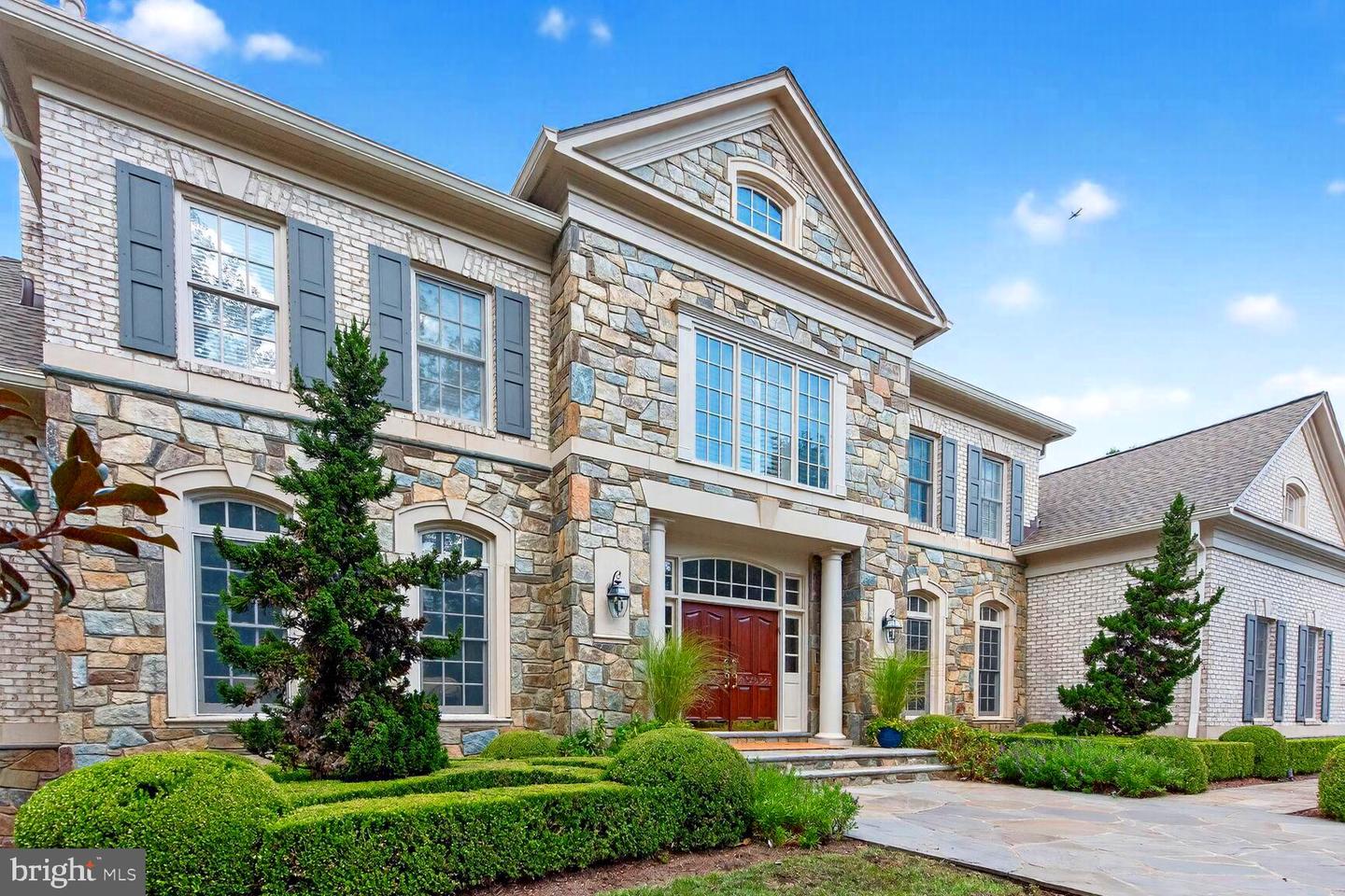 9864 WALKER GLEN CT, GREAT FALLS, Virginia 22066, 7 Bedrooms Bedrooms, ,7 BathroomsBathrooms,Residential,For sale,9864 WALKER GLEN CT,VAFX2260212 MLS # VAFX2260212 9864 WALKER GLEN CT, GREAT FALLS, Virginia 22066, 7 Bedrooms Bedrooms, ,7 BathroomsBathrooms,Residential,For sale,9864 WALKER GLEN CT,VAFX2260212 MLS # VAFX2260212