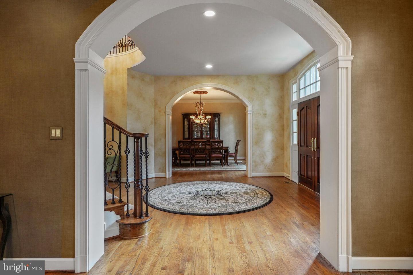 9864 WALKER GLEN CT, GREAT FALLS, Virginia 22066, 7 Bedrooms Bedrooms, ,7 BathroomsBathrooms,Residential,For sale,9864 WALKER GLEN CT,VAFX2260212 MLS # VAFX2260212 9864 WALKER GLEN CT, GREAT FALLS, Virginia 22066, 7 Bedrooms Bedrooms, ,7 BathroomsBathrooms,Residential,For sale,9864 WALKER GLEN CT,VAFX2260212 MLS # VAFX2260212