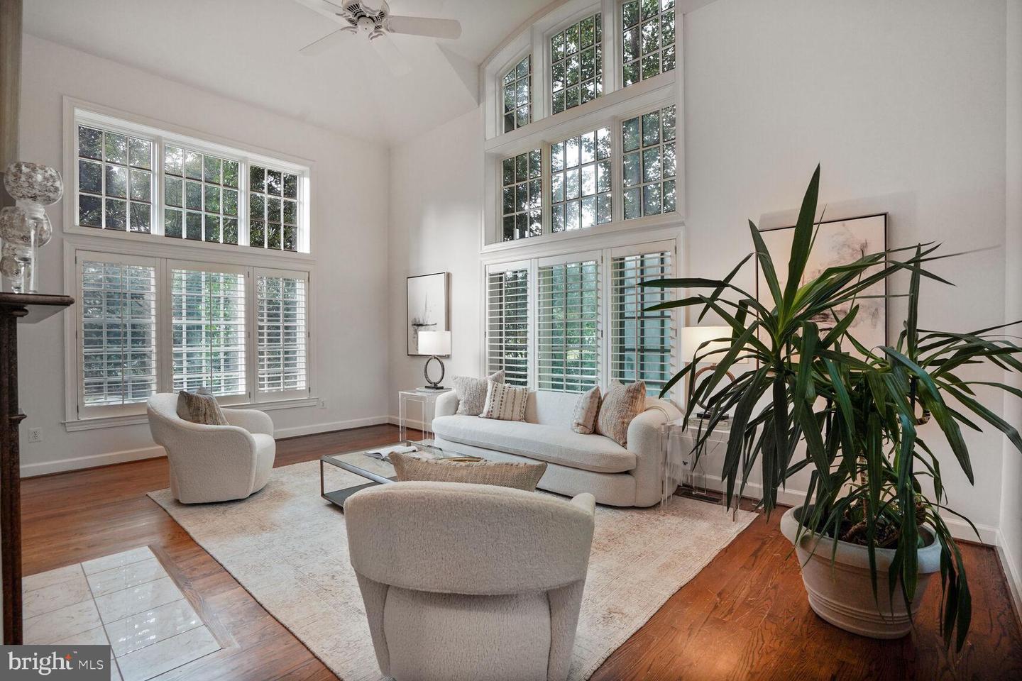 9864 WALKER GLEN CT, GREAT FALLS, Virginia 22066, 7 Bedrooms Bedrooms, ,7 BathroomsBathrooms,Residential,For sale,9864 WALKER GLEN CT,VAFX2260212 MLS # VAFX2260212 9864 WALKER GLEN CT, GREAT FALLS, Virginia 22066, 7 Bedrooms Bedrooms, ,7 BathroomsBathrooms,Residential,For sale,9864 WALKER GLEN CT,VAFX2260212 MLS # VAFX2260212