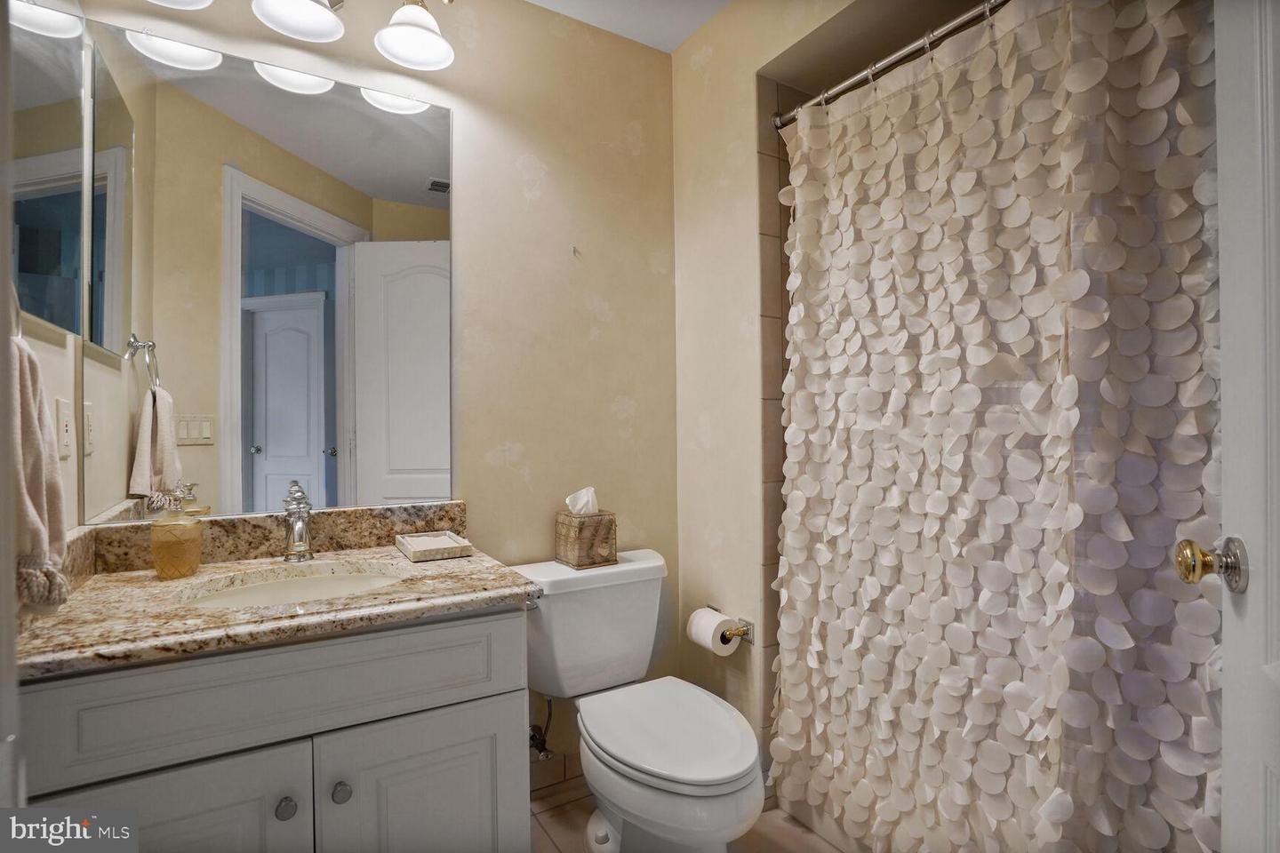 9864 WALKER GLEN CT, GREAT FALLS, Virginia 22066, 7 Bedrooms Bedrooms, ,7 BathroomsBathrooms,Residential,For sale,9864 WALKER GLEN CT,VAFX2260212 MLS # VAFX2260212 9864 WALKER GLEN CT, GREAT FALLS, Virginia 22066, 7 Bedrooms Bedrooms, ,7 BathroomsBathrooms,Residential,For sale,9864 WALKER GLEN CT,VAFX2260212 MLS # VAFX2260212