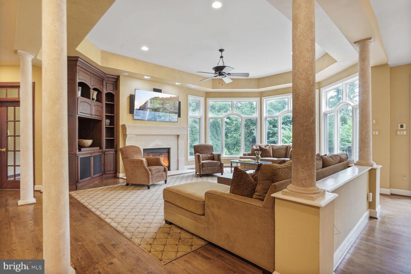 9864 WALKER GLEN CT, GREAT FALLS, Virginia 22066, 7 Bedrooms Bedrooms, ,7 BathroomsBathrooms,Residential,For sale,9864 WALKER GLEN CT,VAFX2260212 MLS # VAFX2260212 9864 WALKER GLEN CT, GREAT FALLS, Virginia 22066, 7 Bedrooms Bedrooms, ,7 BathroomsBathrooms,Residential,For sale,9864 WALKER GLEN CT,VAFX2260212 MLS # VAFX2260212