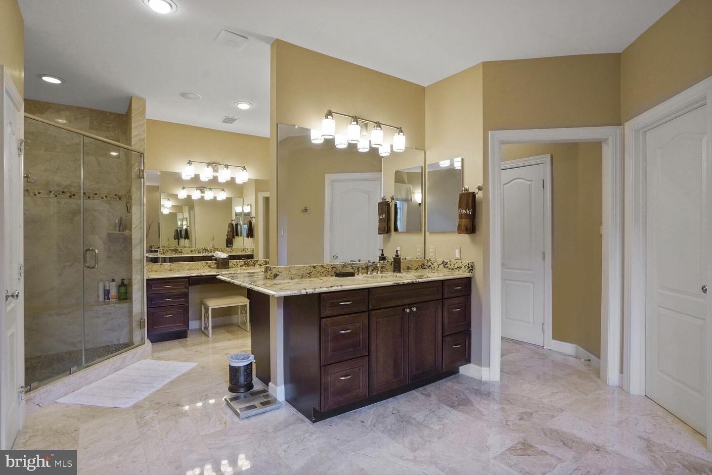 9864 WALKER GLEN CT, GREAT FALLS, Virginia 22066, 7 Bedrooms Bedrooms, ,7 BathroomsBathrooms,Residential,For sale,9864 WALKER GLEN CT,VAFX2260212 MLS # VAFX2260212 9864 WALKER GLEN CT, GREAT FALLS, Virginia 22066, 7 Bedrooms Bedrooms, ,7 BathroomsBathrooms,Residential,For sale,9864 WALKER GLEN CT,VAFX2260212 MLS # VAFX2260212