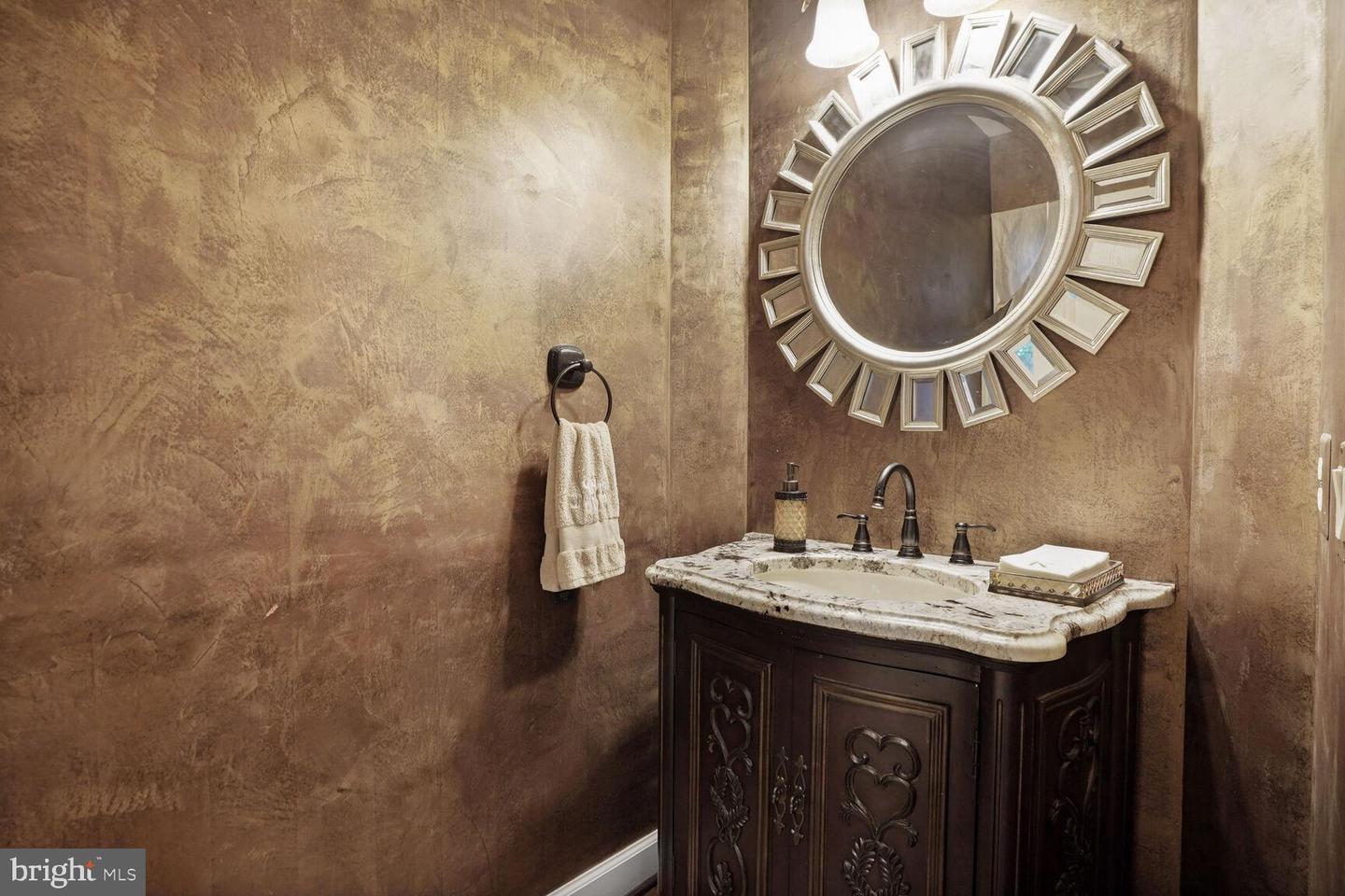 9864 WALKER GLEN CT, GREAT FALLS, Virginia 22066, 7 Bedrooms Bedrooms, ,7 BathroomsBathrooms,Residential,For sale,9864 WALKER GLEN CT,VAFX2260212 MLS # VAFX2260212 9864 WALKER GLEN CT, GREAT FALLS, Virginia 22066, 7 Bedrooms Bedrooms, ,7 BathroomsBathrooms,Residential,For sale,9864 WALKER GLEN CT,VAFX2260212 MLS # VAFX2260212