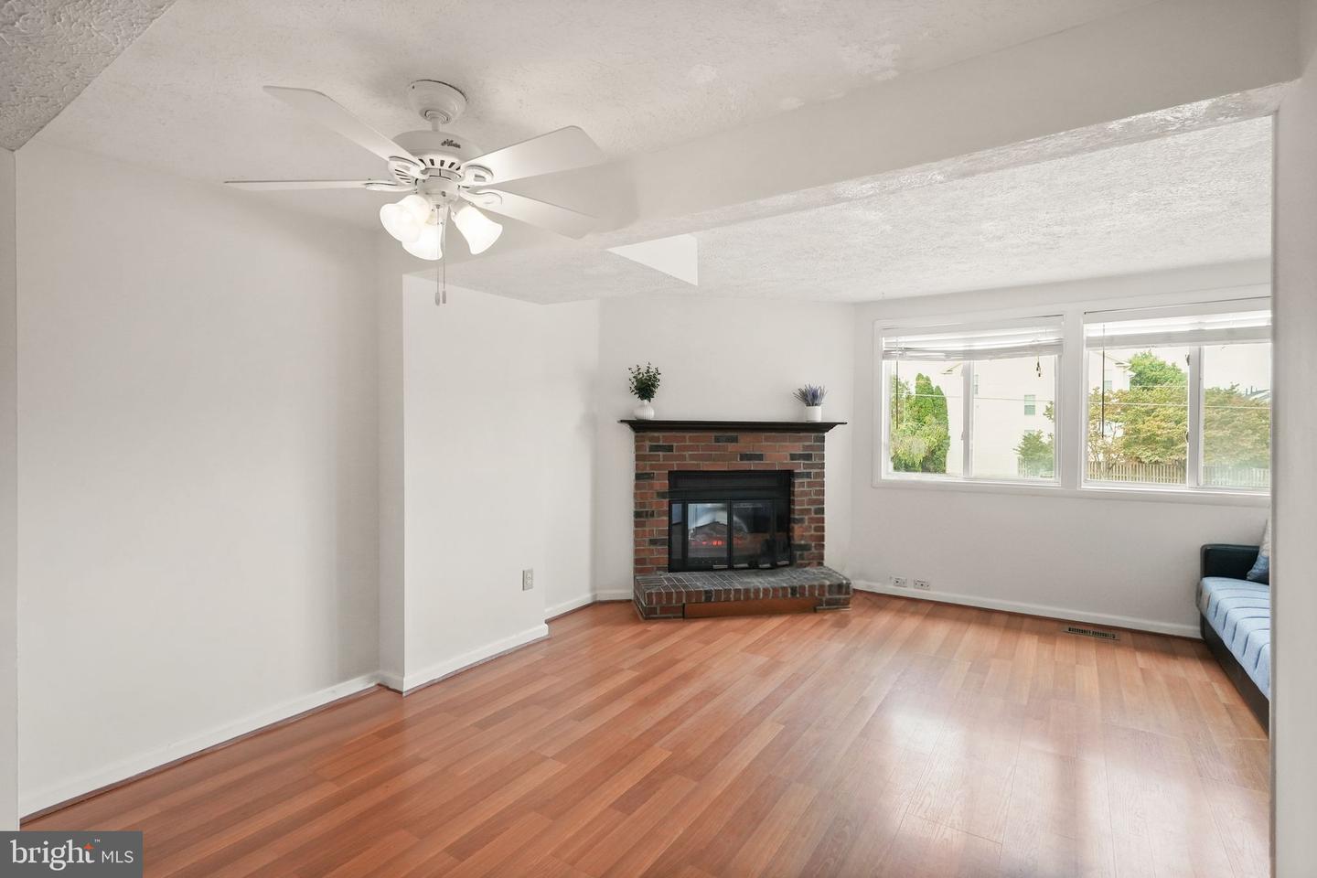 735 BRETHOUR CT #4, STERLING, Virginia 20164, 2 Bedrooms Bedrooms, ,2 BathroomsBathrooms,Residential,For sale,735 BRETHOUR CT #4,VALO2107224 MLS # VALO2107224 735 BRETHOUR CT #4, STERLING, Virginia 20164, 2 Bedrooms Bedrooms, ,2 BathroomsBathrooms,Residential,For sale,735 BRETHOUR CT #4,VALO2107224 MLS # VALO2107224