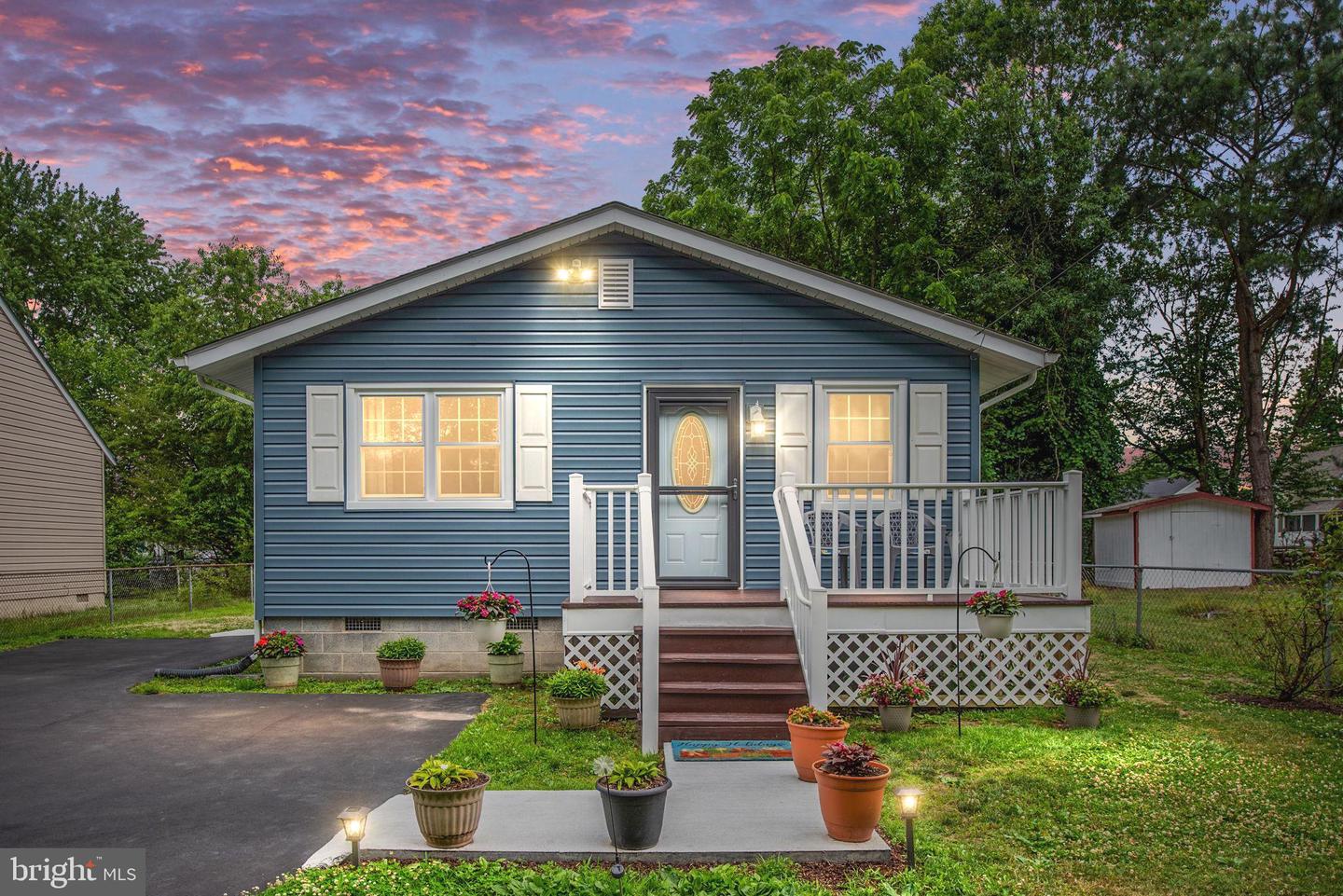 114 5TH ST, COLONIAL BEACH, Virginia 22443, 3 Bedrooms Bedrooms, 5 Rooms Rooms,1 BathroomBathrooms,Residential,For sale,114 5TH ST,VAWE2009820 MLS # VAWE2009820 114 5TH ST, COLONIAL BEACH, Virginia 22443, 3 Bedrooms Bedrooms, 5 Rooms Rooms,1 BathroomBathrooms,Residential,For sale,114 5TH ST,VAWE2009820 MLS # VAWE2009820