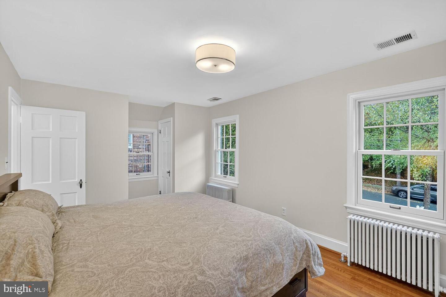 2822 RITTENHOUSE ST NW, WASHINGTON, District Of Columbia 20015, 2 Bedrooms Bedrooms, ,1 BathroomBathrooms,Residential,For sale,2822 RITTENHOUSE ST NW,DCDC2224394 MLS # DCDC2224394