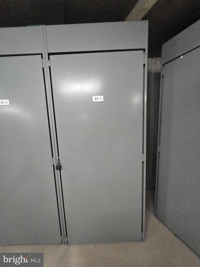 555 MASSACHUSETTS AVE NW #1319, WASHINGTON, District Of Columbia 20001, 1 Bedroom Bedrooms, ,1 BathroomBathrooms,Residential,For sale,555 MASSACHUSETTS AVE NW #1319,DCDC2227448 MLS # DCDC2227448 555 MASSACHUSETTS AVE NW #1319, WASHINGTON, District Of Columbia 20001, 1 Bedroom Bedrooms, ,1 BathroomBathrooms,Residential,For sale,555 MASSACHUSETTS AVE NW #1319,DCDC2227448 MLS # DCDC2227448