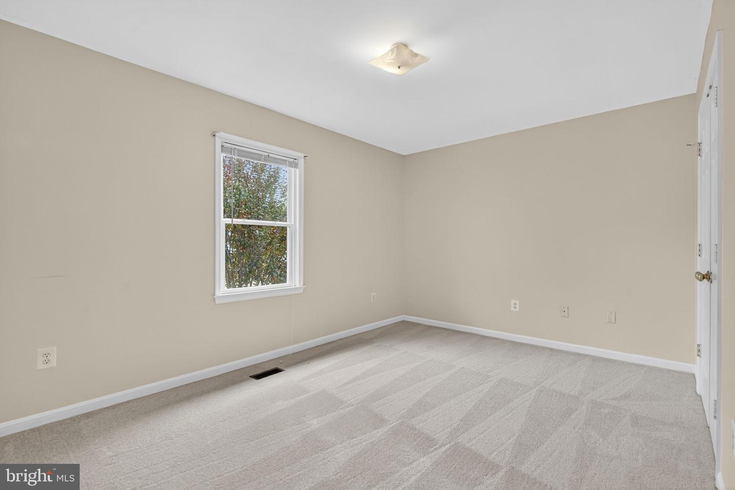 7058 HELM DR, REMINGTON, Virginia 22734, 3 Bedrooms Bedrooms, ,2 BathroomsBathrooms,Residential,For sale,7058 HELM DR,VAFQ2019408 MLS # VAFQ2019408 7058 HELM DR, REMINGTON, Virginia 22734, 3 Bedrooms Bedrooms, ,2 BathroomsBathrooms,Residential,For sale,7058 HELM DR,VAFQ2019408 MLS # VAFQ2019408