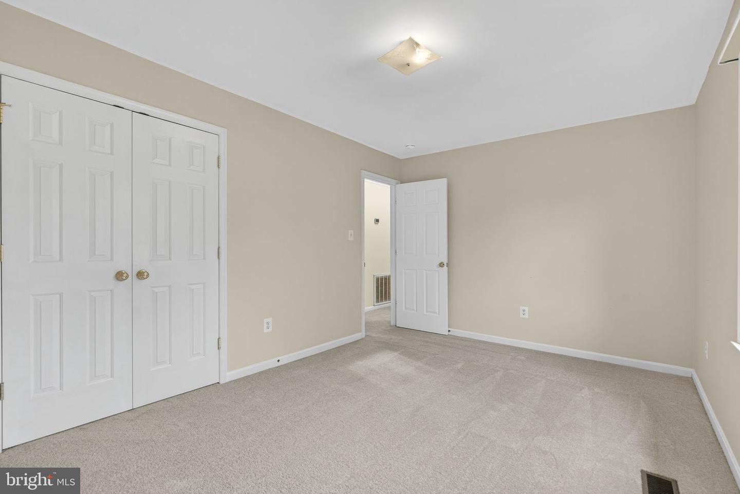 7058 HELM DR, REMINGTON, Virginia 22734, 3 Bedrooms Bedrooms, ,2 BathroomsBathrooms,Residential,For sale,7058 HELM DR,VAFQ2019408 MLS # VAFQ2019408 7058 HELM DR, REMINGTON, Virginia 22734, 3 Bedrooms Bedrooms, ,2 BathroomsBathrooms,Residential,For sale,7058 HELM DR,VAFQ2019408 MLS # VAFQ2019408