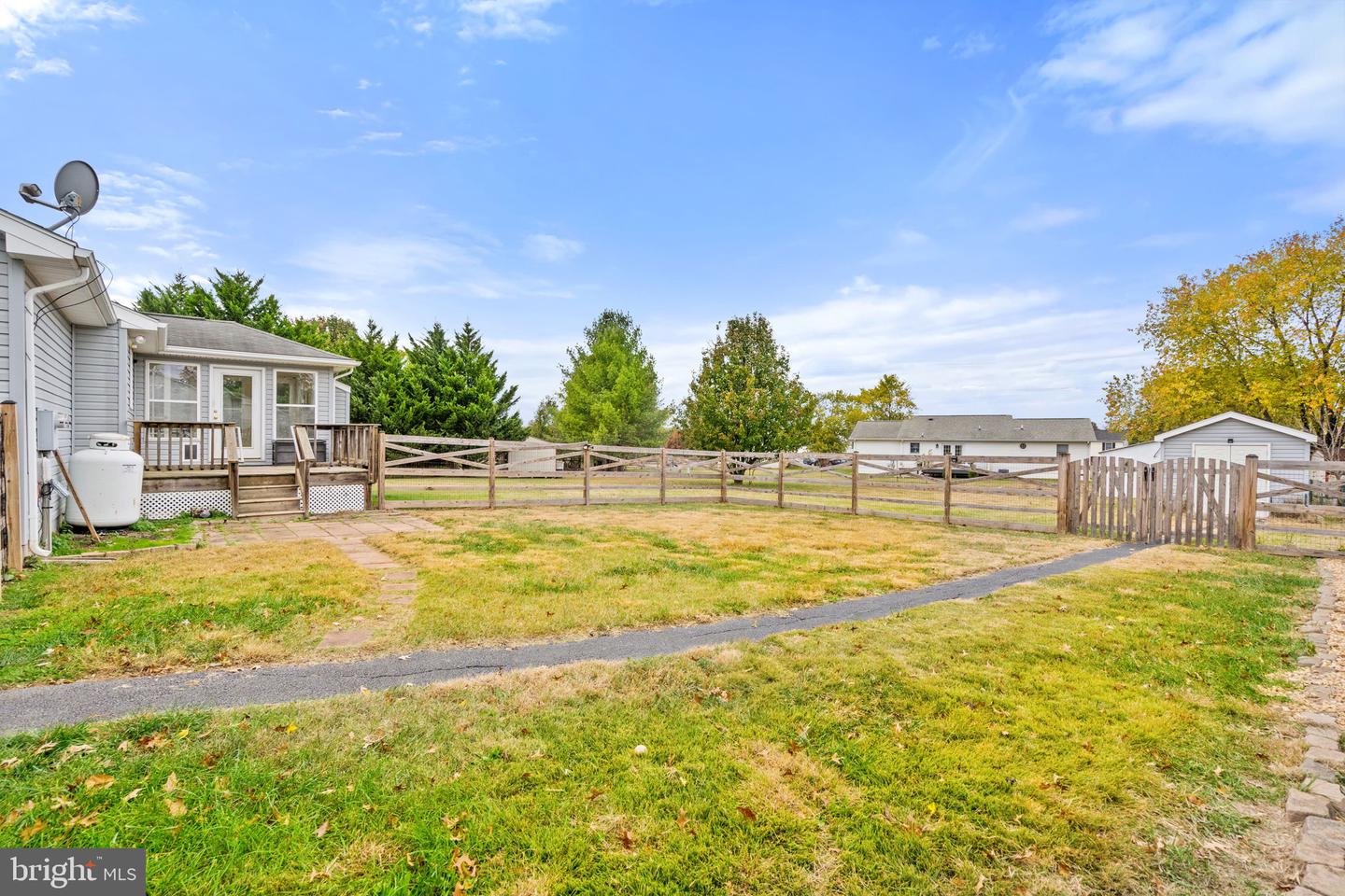 7058 HELM DR, REMINGTON, Virginia 22734, 3 Bedrooms Bedrooms, ,2 BathroomsBathrooms,Residential,For sale,7058 HELM DR,VAFQ2019408 MLS # VAFQ2019408 7058 HELM DR, REMINGTON, Virginia 22734, 3 Bedrooms Bedrooms, ,2 BathroomsBathrooms,Residential,For sale,7058 HELM DR,VAFQ2019408 MLS # VAFQ2019408