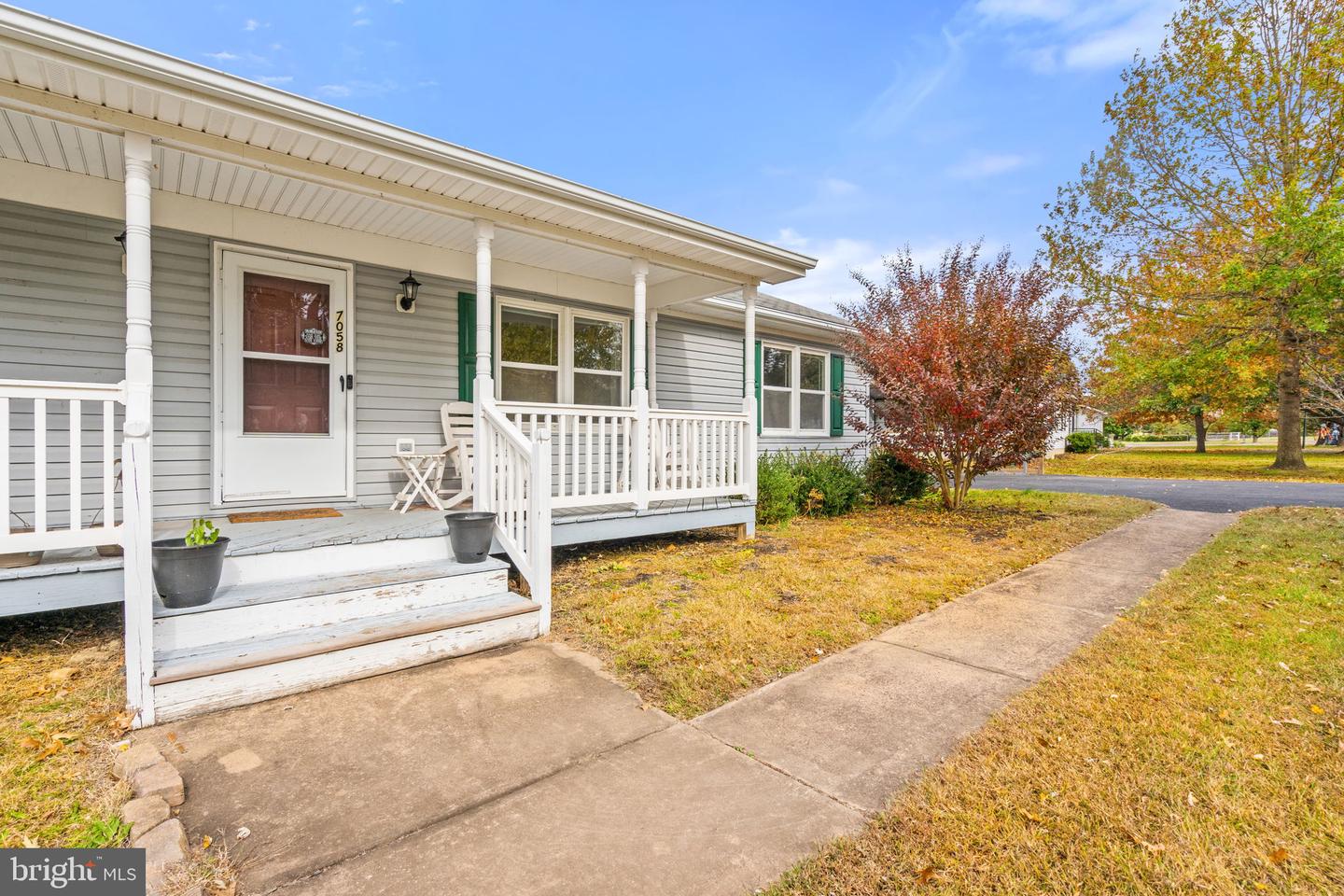 7058 HELM DR, REMINGTON, Virginia 22734, 3 Bedrooms Bedrooms, ,2 BathroomsBathrooms,Residential,For sale,7058 HELM DR,VAFQ2019408 MLS # VAFQ2019408 7058 HELM DR, REMINGTON, Virginia 22734, 3 Bedrooms Bedrooms, ,2 BathroomsBathrooms,Residential,For sale,7058 HELM DR,VAFQ2019408 MLS # VAFQ2019408