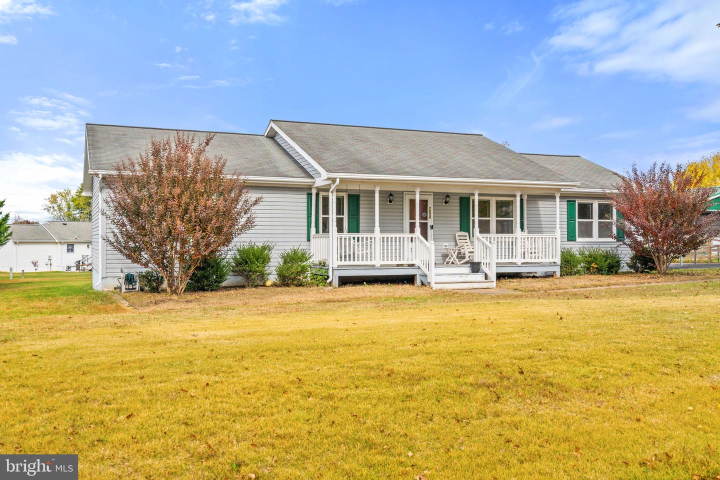 7058 HELM DR, REMINGTON, Virginia 22734, 3 Bedrooms Bedrooms, ,2 BathroomsBathrooms,Residential,For sale,7058 HELM DR,VAFQ2019408 MLS # VAFQ2019408 7058 HELM DR, REMINGTON, Virginia 22734, 3 Bedrooms Bedrooms, ,2 BathroomsBathrooms,Residential,For sale,7058 HELM DR,VAFQ2019408 MLS # VAFQ2019408