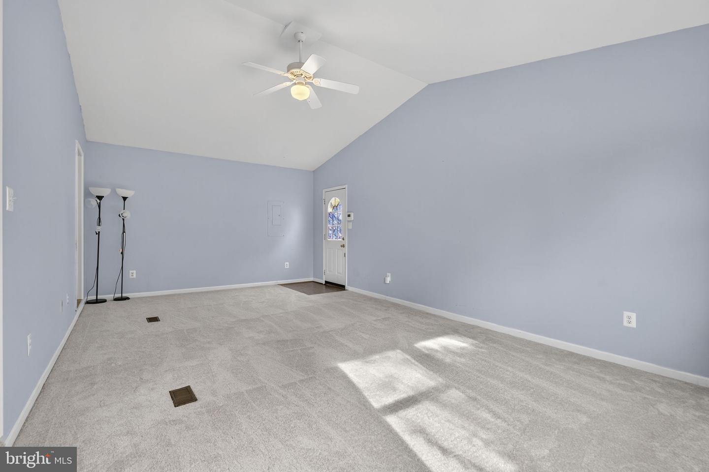 7058 HELM DR, REMINGTON, Virginia 22734, 3 Bedrooms Bedrooms, ,2 BathroomsBathrooms,Residential,For sale,7058 HELM DR,VAFQ2019408 MLS # VAFQ2019408 7058 HELM DR, REMINGTON, Virginia 22734, 3 Bedrooms Bedrooms, ,2 BathroomsBathrooms,Residential,For sale,7058 HELM DR,VAFQ2019408 MLS # VAFQ2019408