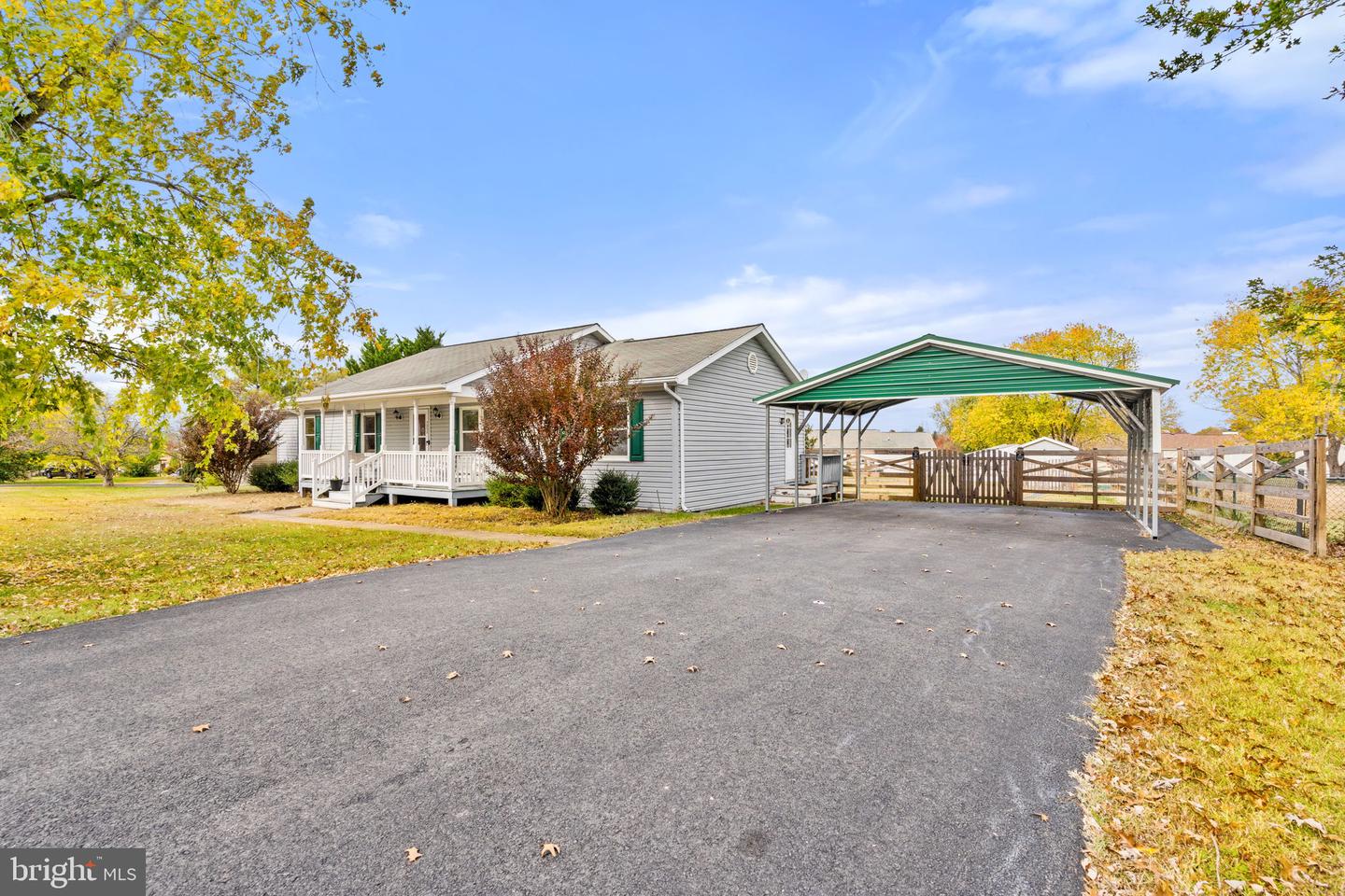 7058 HELM DR, REMINGTON, Virginia 22734, 3 Bedrooms Bedrooms, ,2 BathroomsBathrooms,Residential,For sale,7058 HELM DR,VAFQ2019408 MLS # VAFQ2019408 7058 HELM DR, REMINGTON, Virginia 22734, 3 Bedrooms Bedrooms, ,2 BathroomsBathrooms,Residential,For sale,7058 HELM DR,VAFQ2019408 MLS # VAFQ2019408