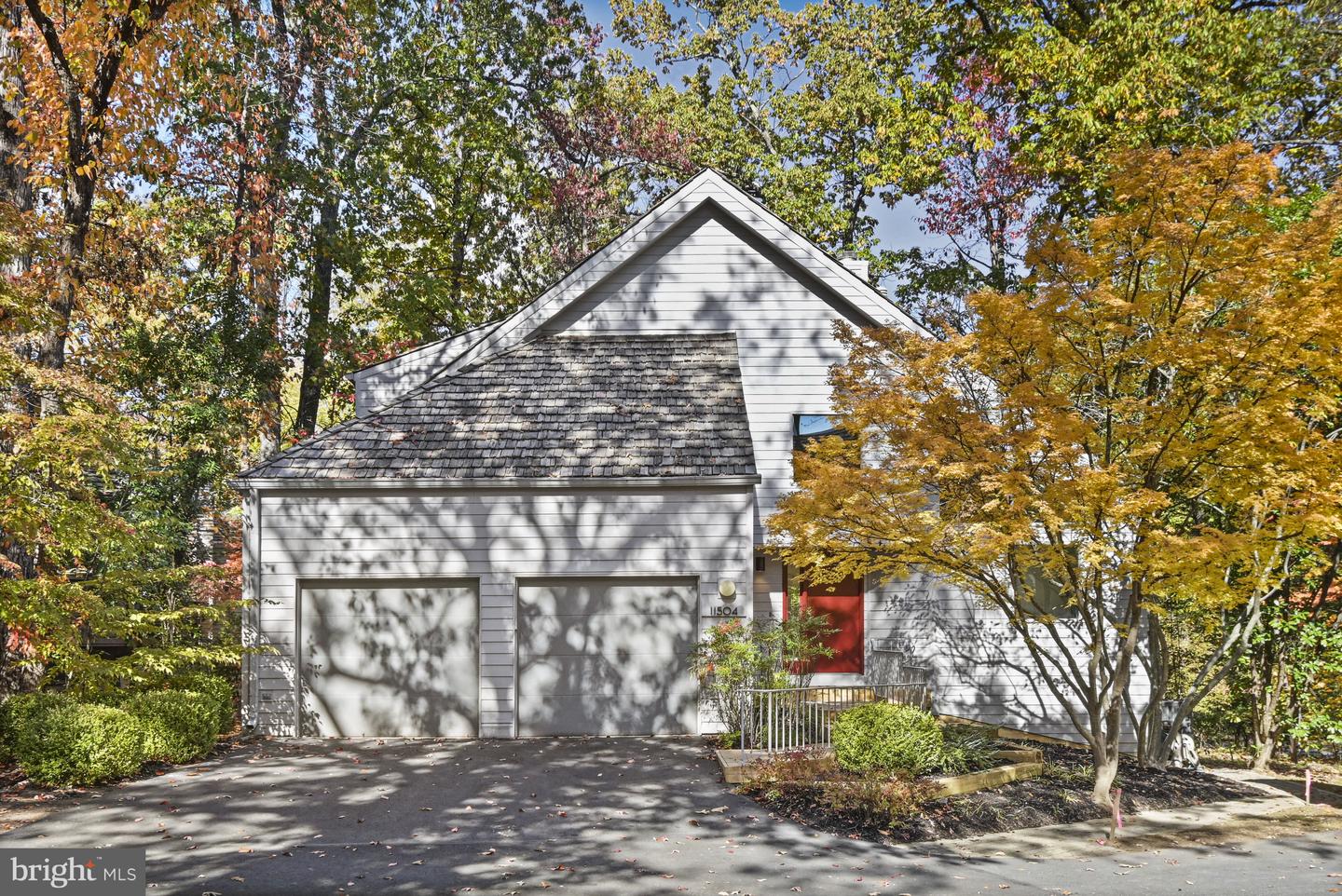 11504 TURNBRIDGE LN, RESTON, Virginia 20194, 4 Bedrooms Bedrooms, ,3 BathroomsBathrooms,Residential,For sale,11504 TURNBRIDGE LN,VAFX2275556 MLS # VAFX2275556