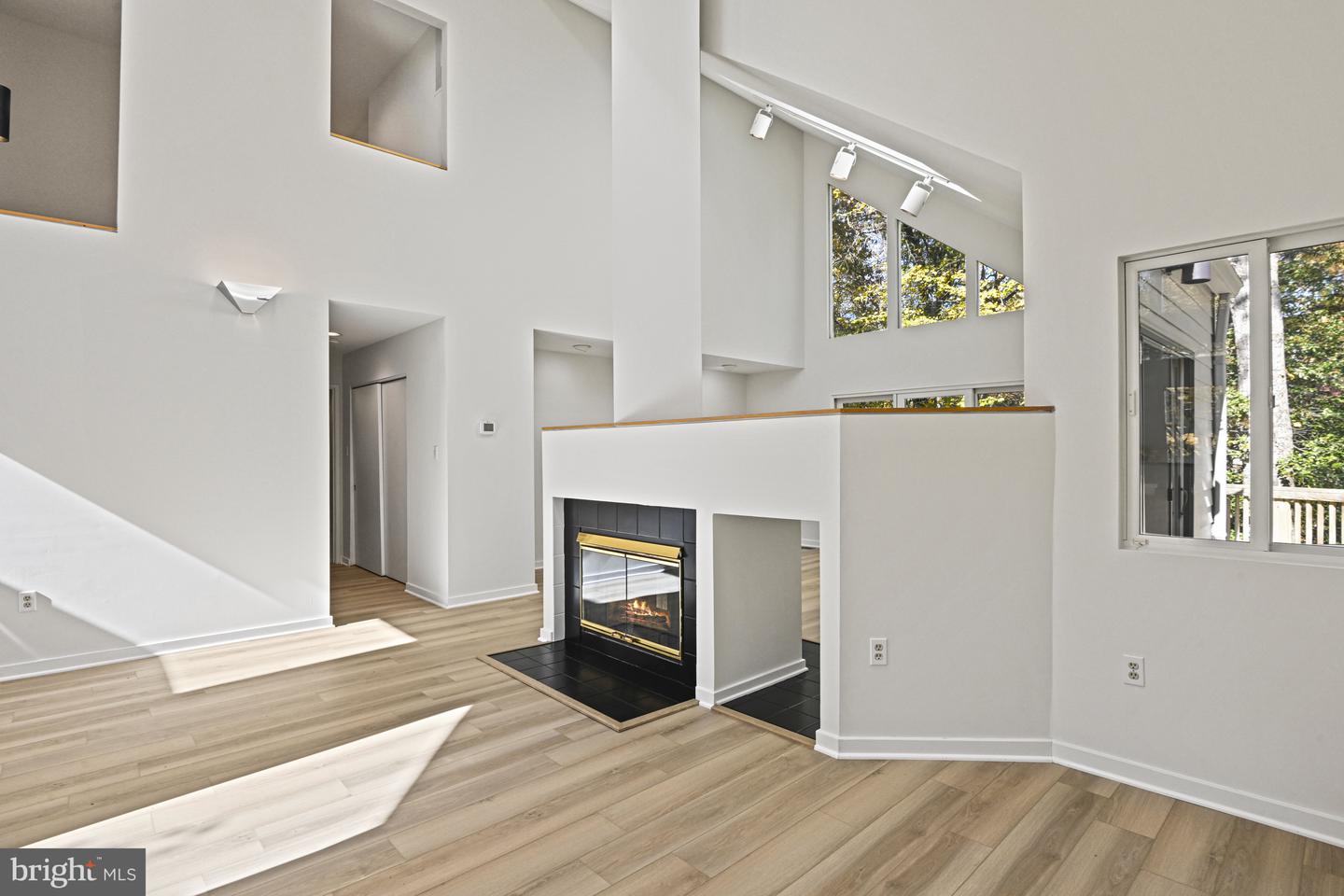 11504 TURNBRIDGE LN, RESTON, Virginia 20194, 4 Bedrooms Bedrooms, ,3 BathroomsBathrooms,Residential,For sale,11504 TURNBRIDGE LN,VAFX2275556 MLS # VAFX2275556