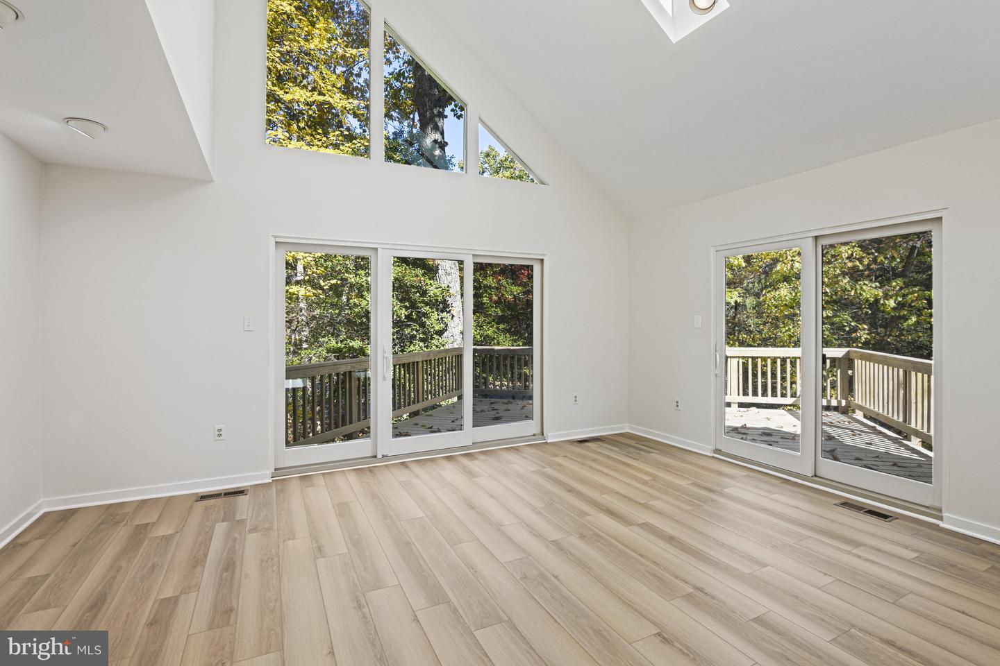 11504 TURNBRIDGE LN, RESTON, Virginia 20194, 4 Bedrooms Bedrooms, ,3 BathroomsBathrooms,Residential,For sale,11504 TURNBRIDGE LN,VAFX2275556 MLS # VAFX2275556