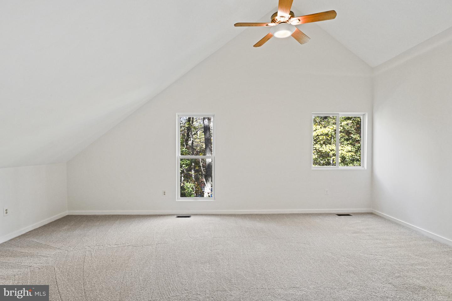 11504 TURNBRIDGE LN, RESTON, Virginia 20194, 4 Bedrooms Bedrooms, ,3 BathroomsBathrooms,Residential,For sale,11504 TURNBRIDGE LN,VAFX2275556 MLS # VAFX2275556