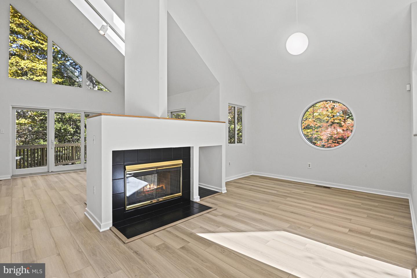 11504 TURNBRIDGE LN, RESTON, Virginia 20194, 4 Bedrooms Bedrooms, ,3 BathroomsBathrooms,Residential,For sale,11504 TURNBRIDGE LN,VAFX2275556 MLS # VAFX2275556