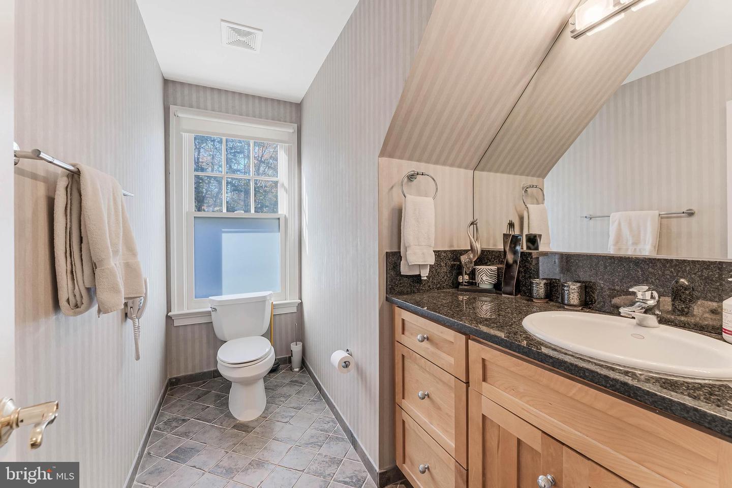 615 KENTLAND DR, GREAT FALLS, Virginia 22066, 6 Bedrooms Bedrooms, ,8 BathroomsBathrooms,Residential,For sale,615 KENTLAND DR,VAFX2275672 MLS # VAFX2275672 615 KENTLAND DR, GREAT FALLS, Virginia 22066, 6 Bedrooms Bedrooms, ,8 BathroomsBathrooms,Residential,For sale,615 KENTLAND DR,VAFX2275672 MLS # VAFX2275672